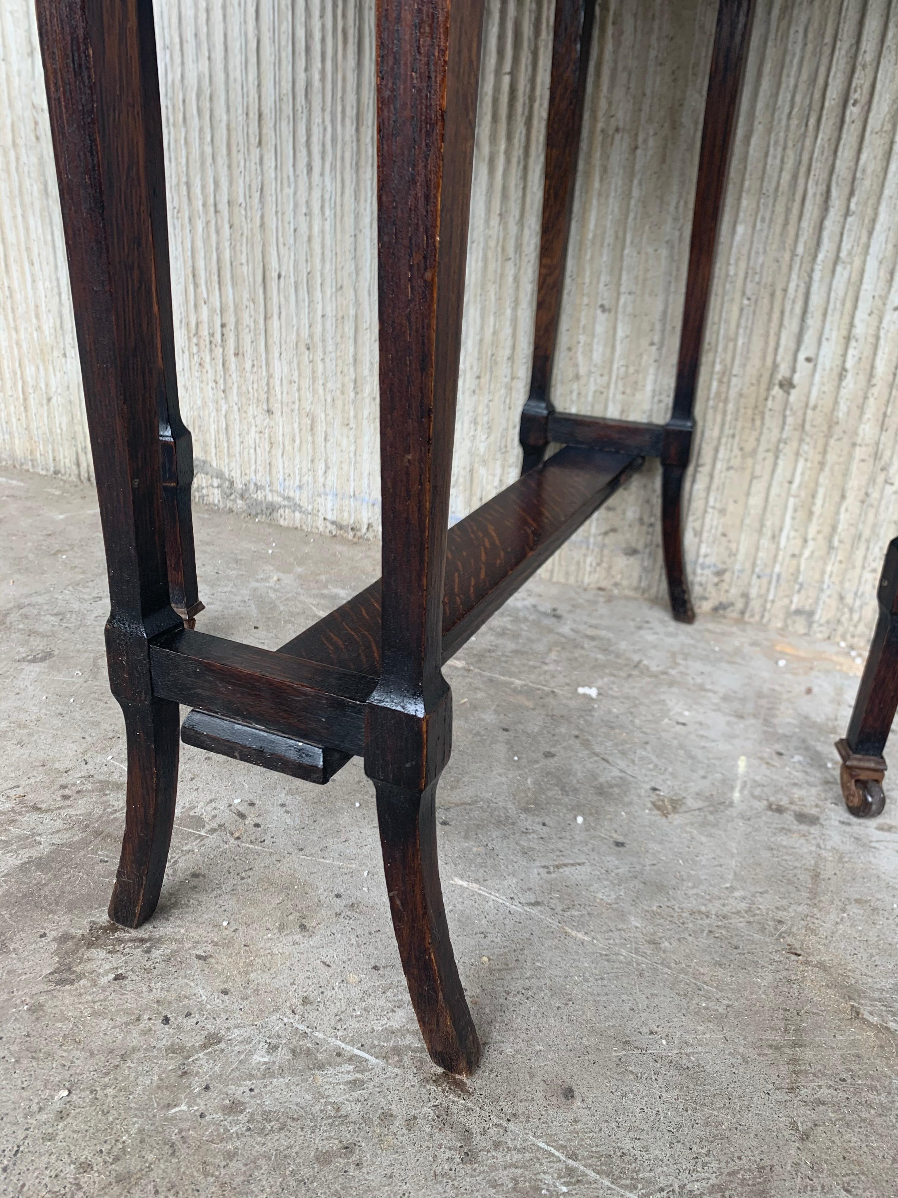 19th Victorian Small Salesman Sample Gateleg Folding Side Table In Good Condition For Sale In Miami, FL