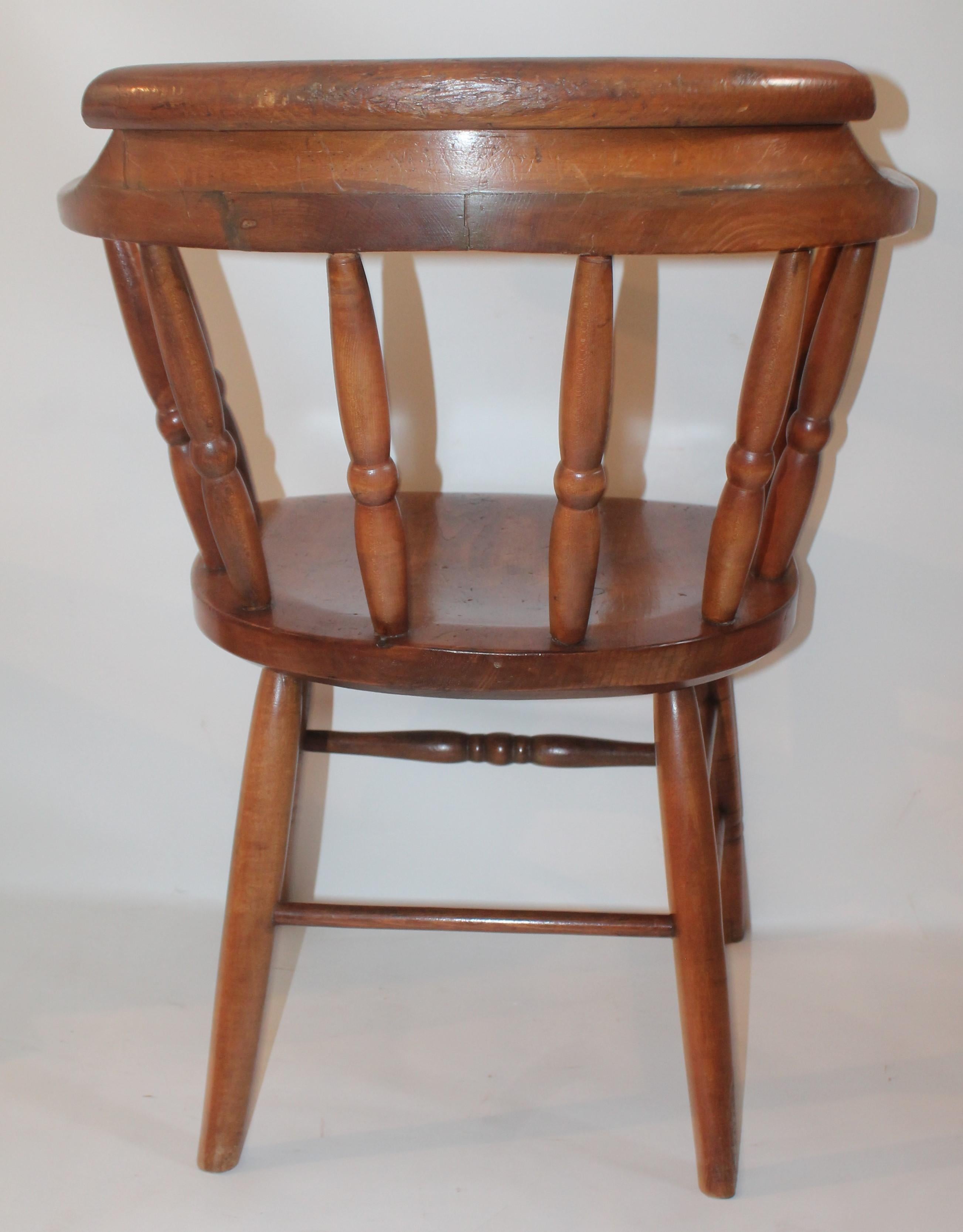 19th Century American Pub or Captains Chairs / Pair In Good Condition In Los Angeles, CA