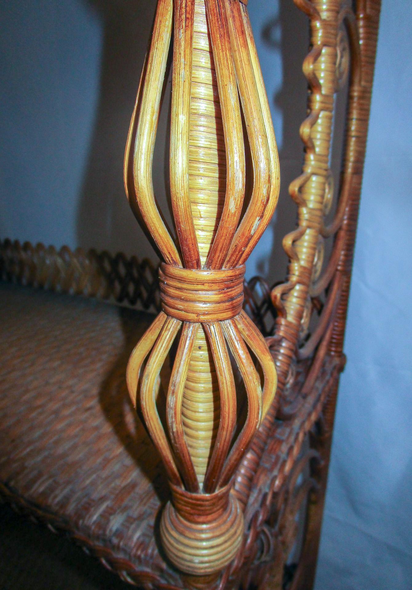 19thc American Victorian Heywood Brothers & Co. Natural Wicker Étagère 5