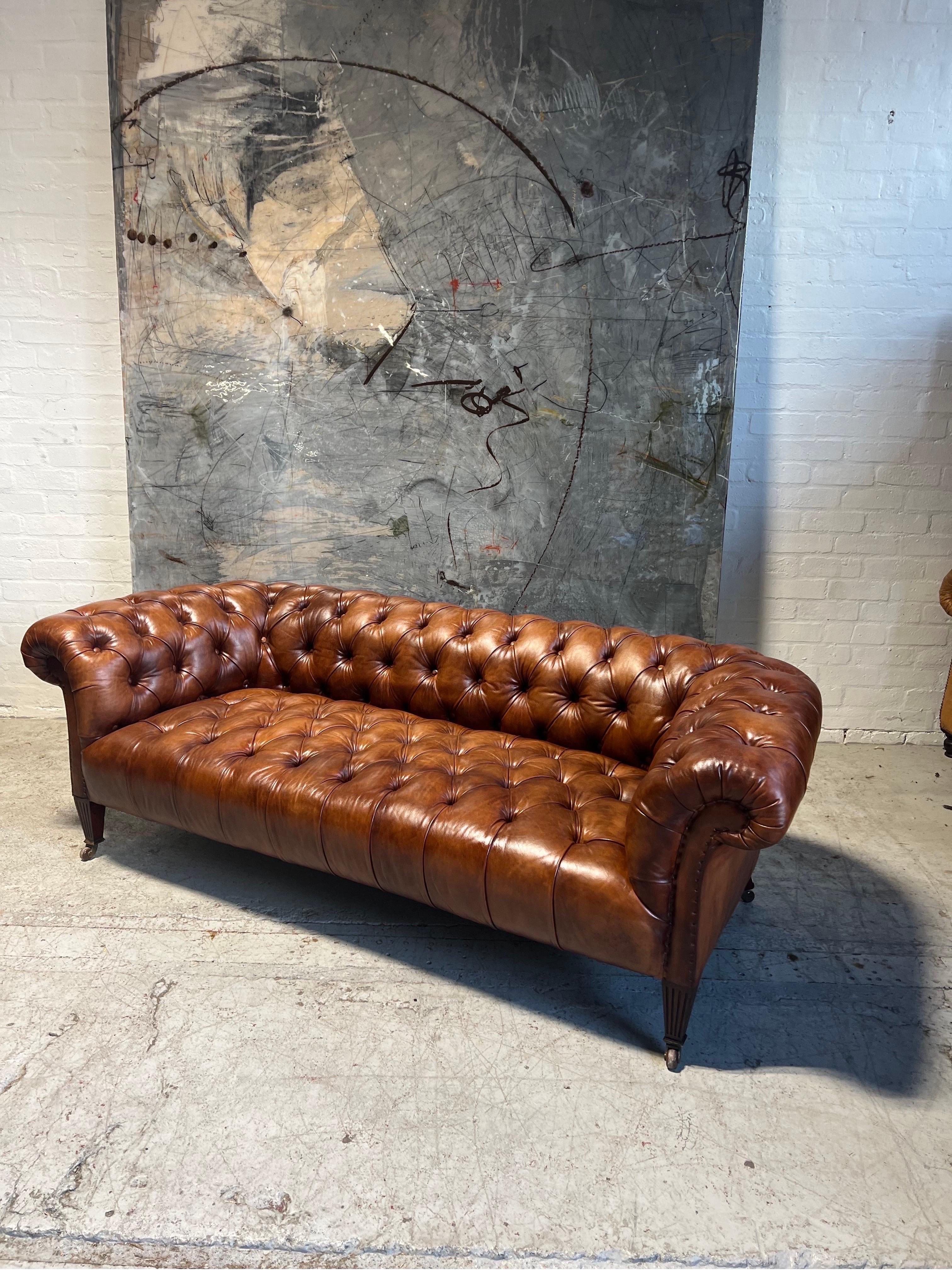 19thC Antique Hamptons & Sons Chesterfield Sofa In Hand Dyed Whiskey Leather For Sale 2