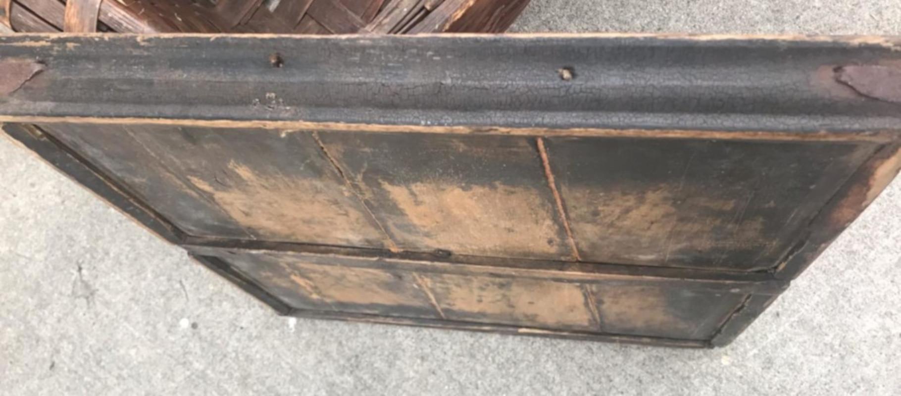 Adirondack 19th Century Bakers Tray in Old Surface For Sale