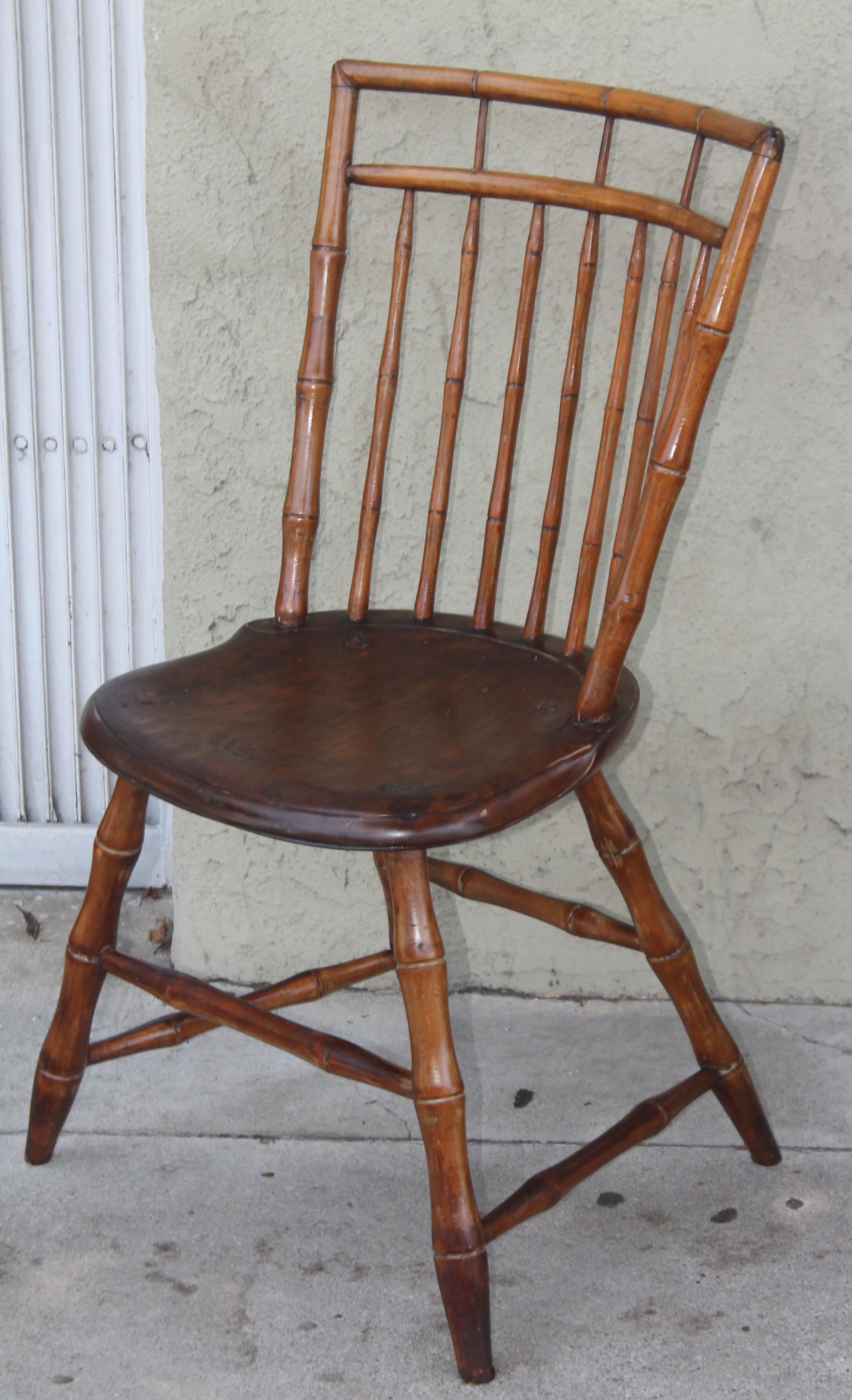19th Century Bird Cage Windsor Chairs from Pennsylvania -4 In Good Condition In Los Angeles, CA