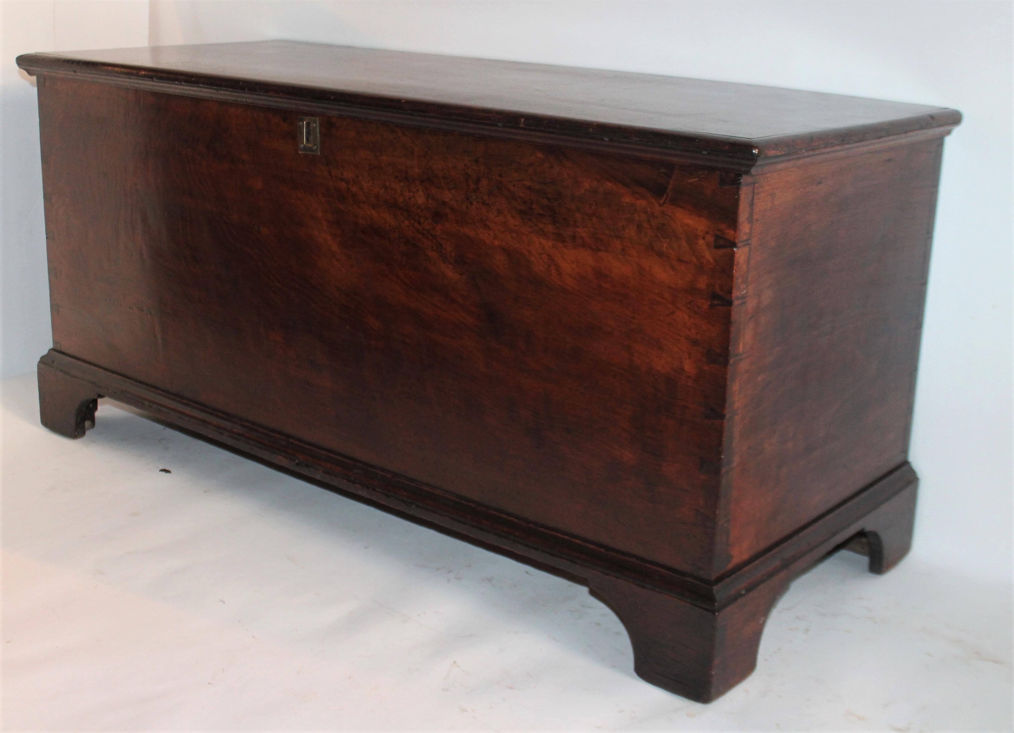 American 19th Century Blanket Chest in Walnut from Pennsylvania