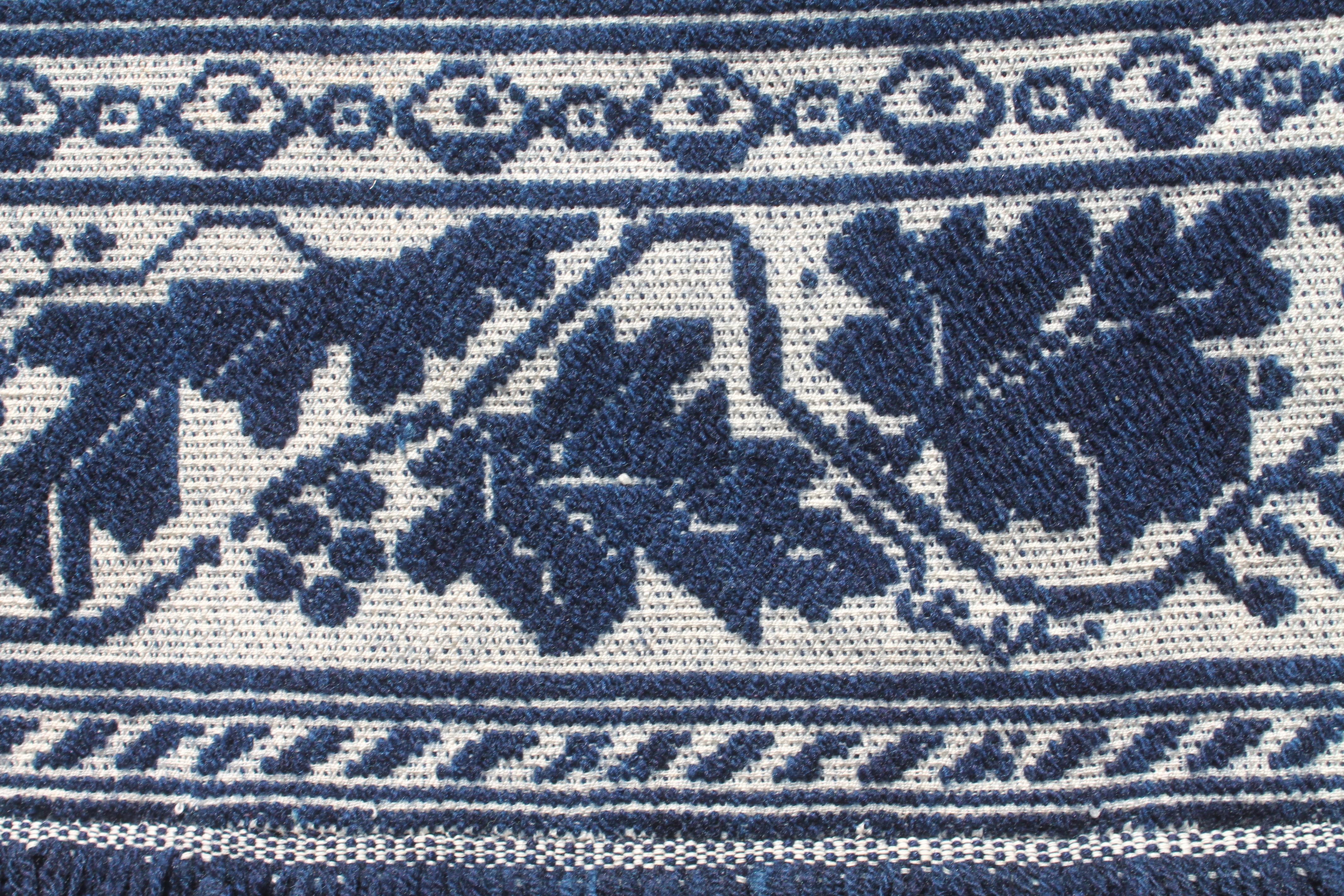 19Thc Blue & White Woven Jacquard Coverlet From Pennsylvania In Good Condition For Sale In Los Angeles, CA