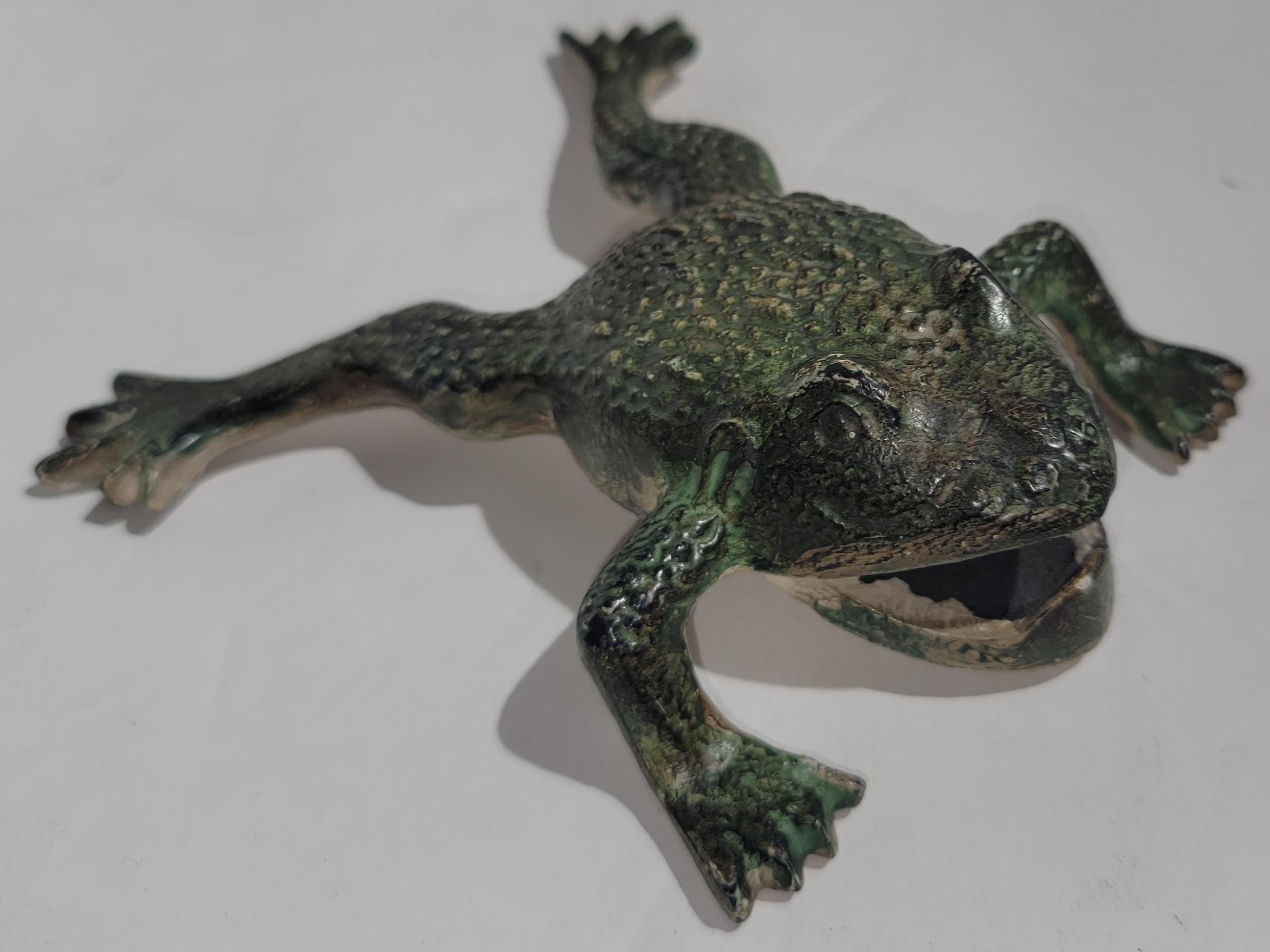 19Thc Bronze & Iron Frogs Collection 6