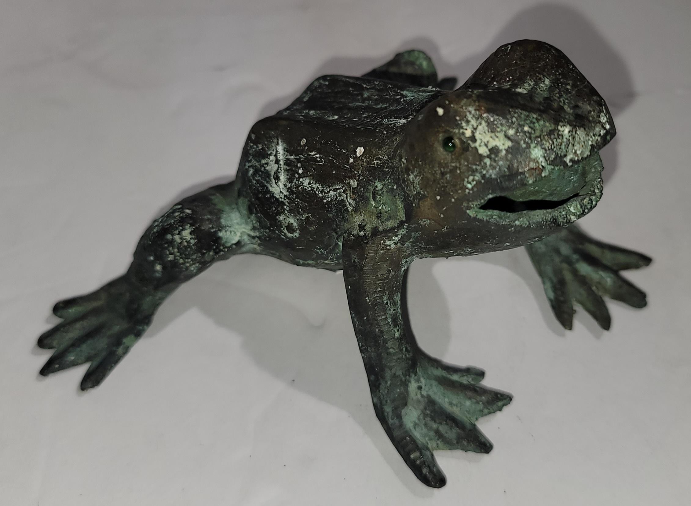 19Thc Bronze & Iron Frogs Collection 10