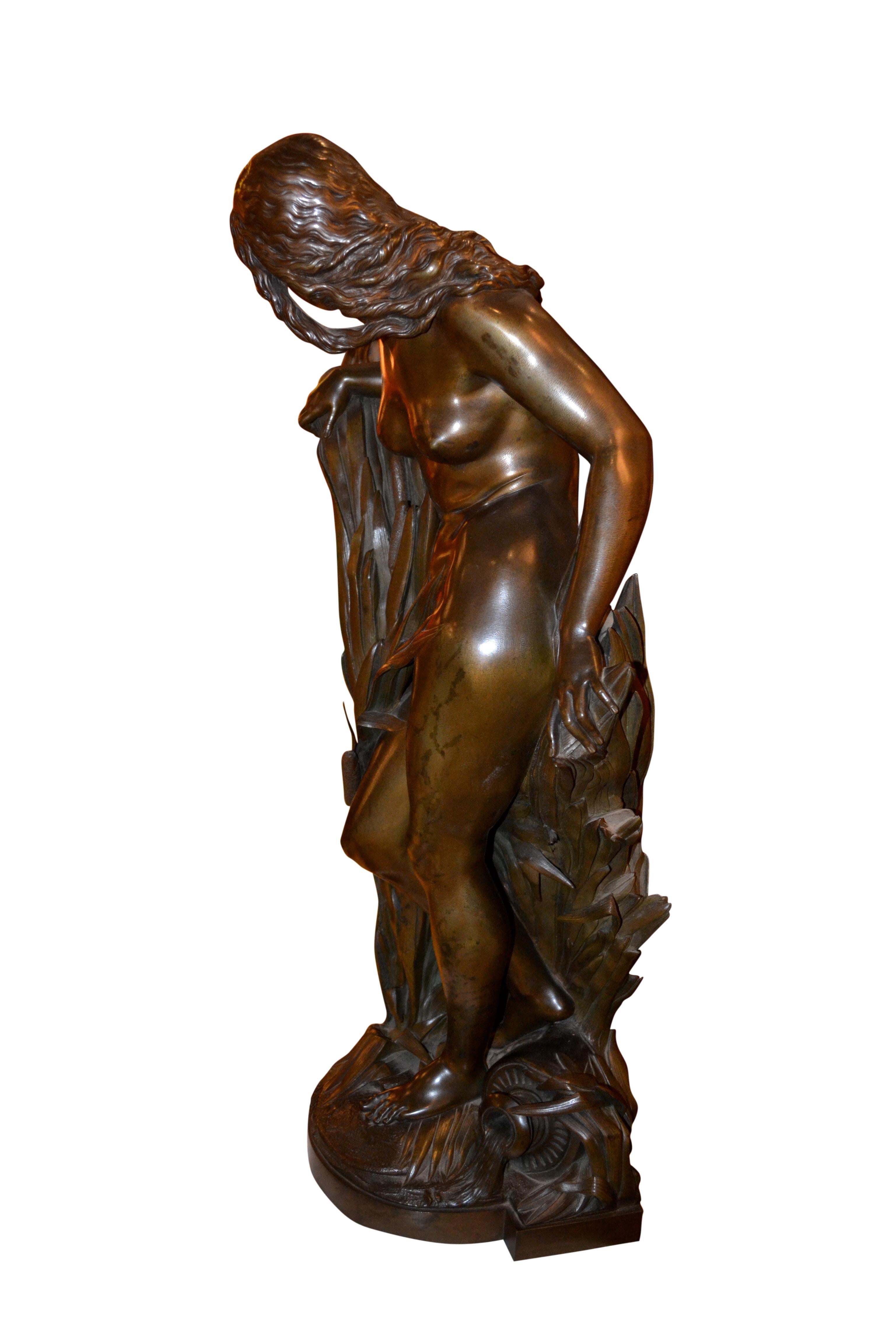 Français statue en bronze d'une nymphe:: 19e siècle:: par A. Carrier en vente