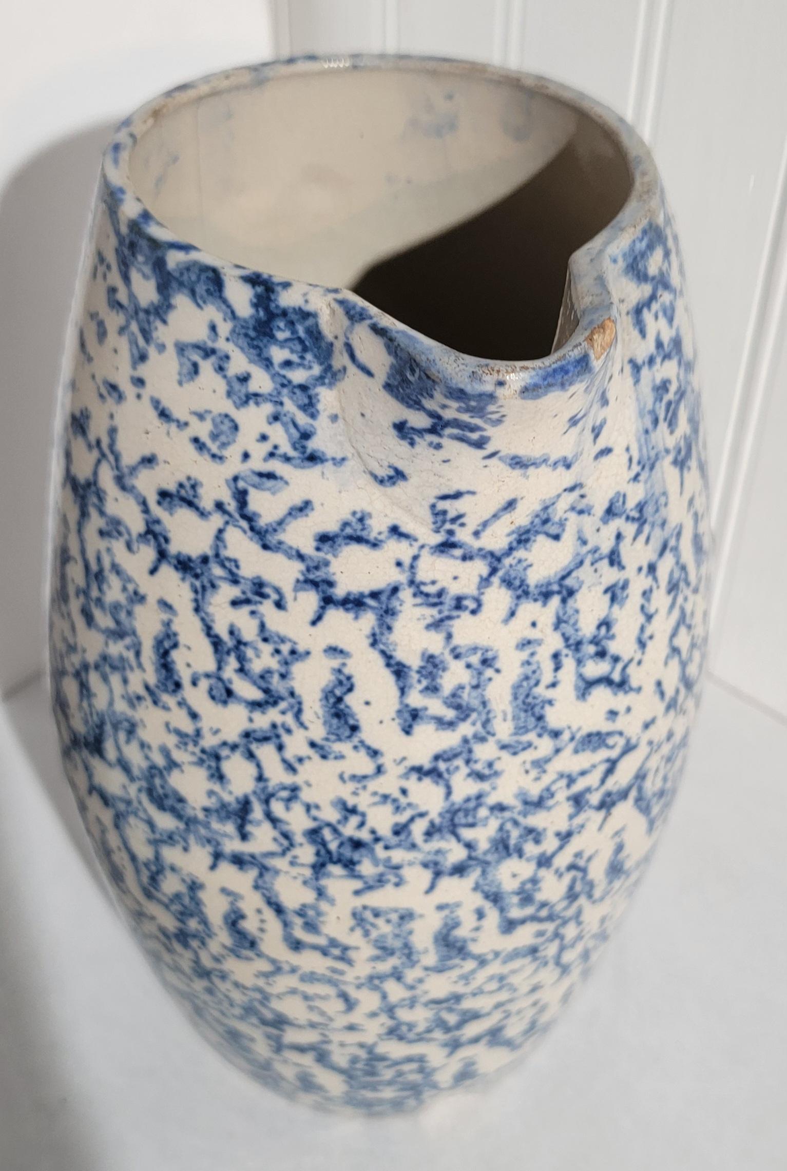 American 19thc Bulbous Sponge Ware Design Pitcher For Sale