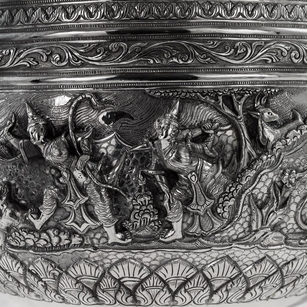 19th Century Burmese Silver Thabeik Bowl, Rangoon, circa 1880 12