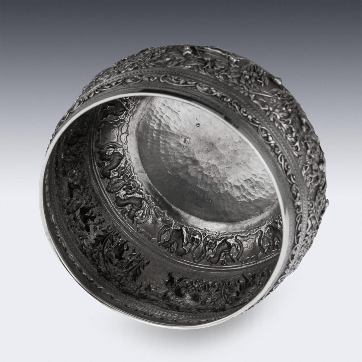 Argento Ciotola artigianale in argento massiccio birmano del XIX secolo, circa 1880 in vendita