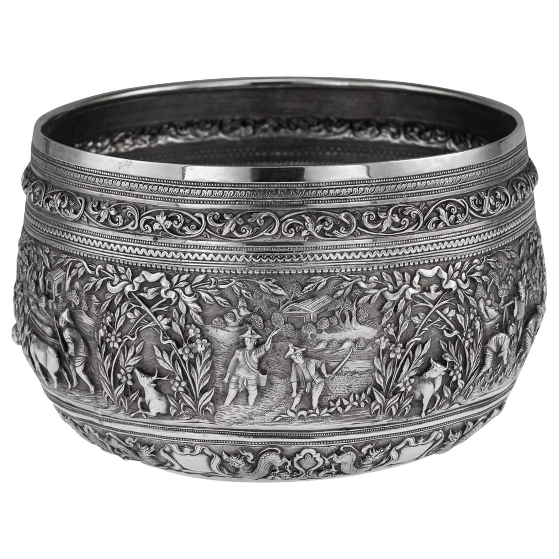 19th Century Burmese Solid Silver Handcrafted Bowl, circa 1880 For Sale