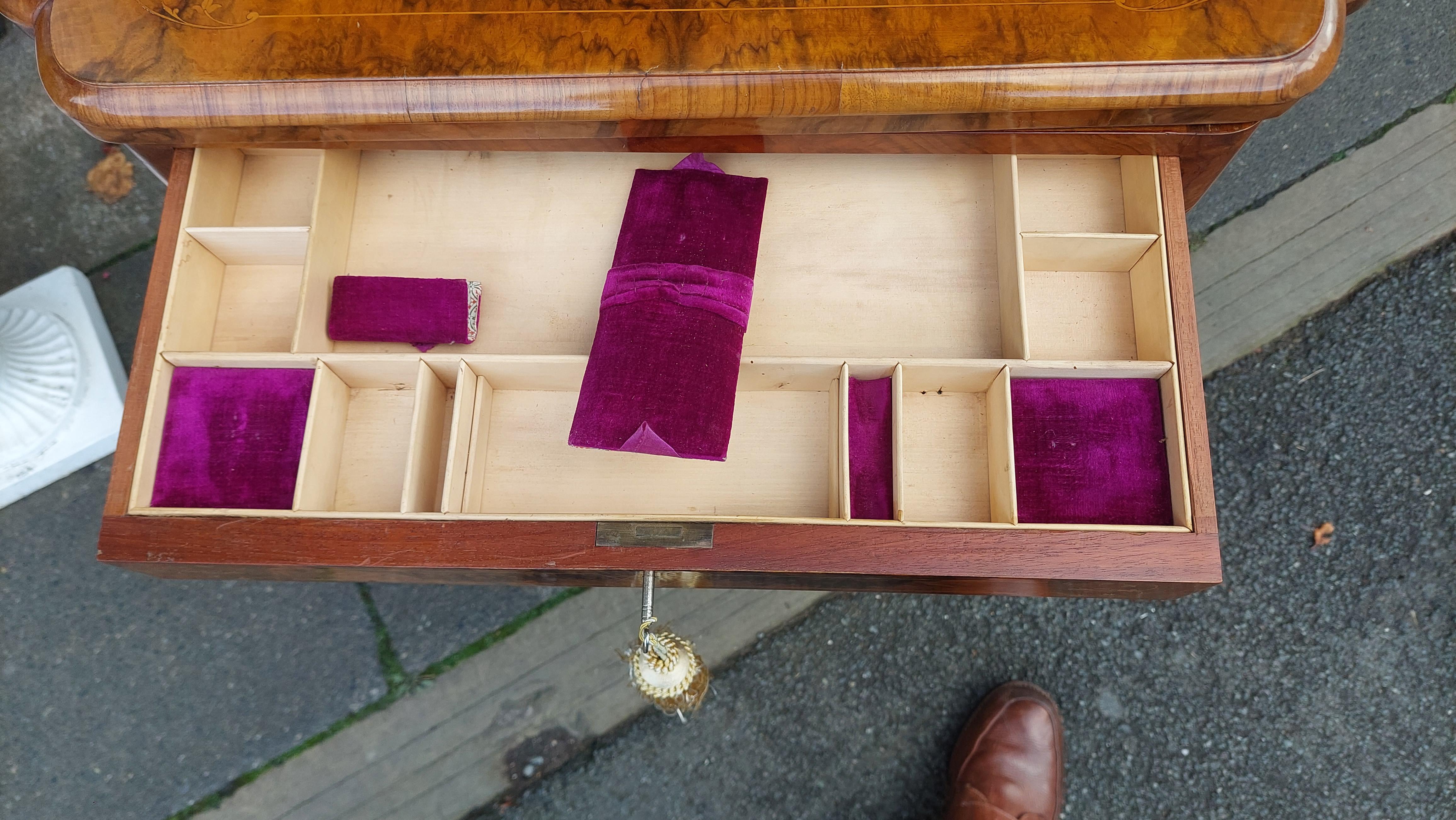 19thC Burr Walnut and Marquetry Inlaid Games/Work Table For Sale 3