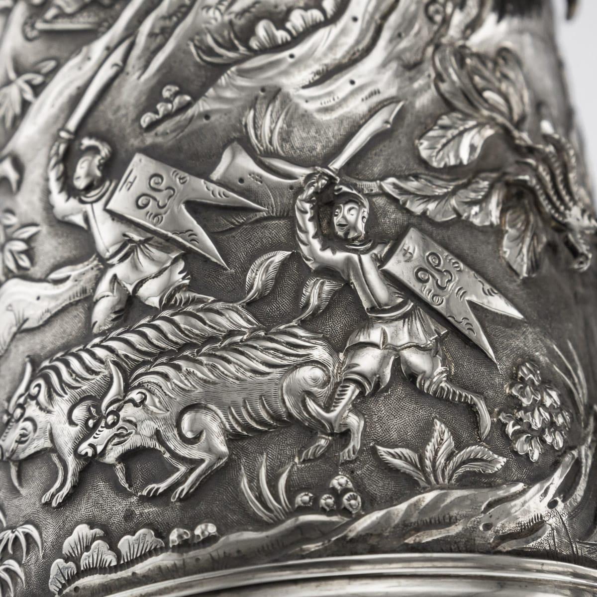 19th Century Chinese Export Solid Silver Battle Scene Mug, Leeching, circa 1870 13