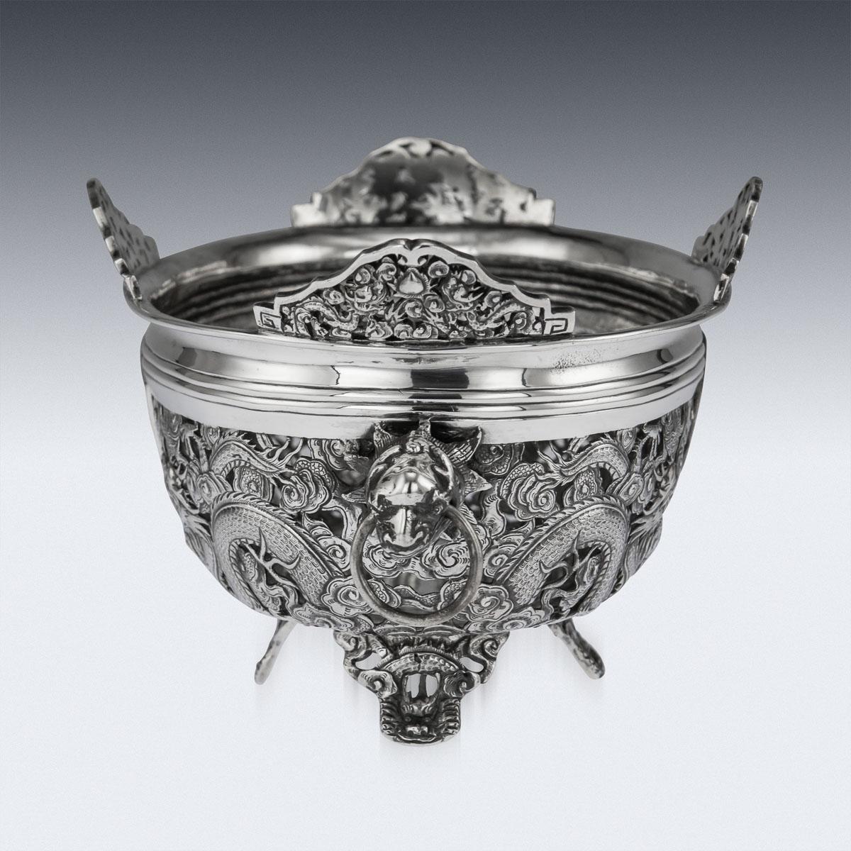 19th Century Chinese Export Solid Silver Dragon Jardinière, Wang Hing circa 1890 1