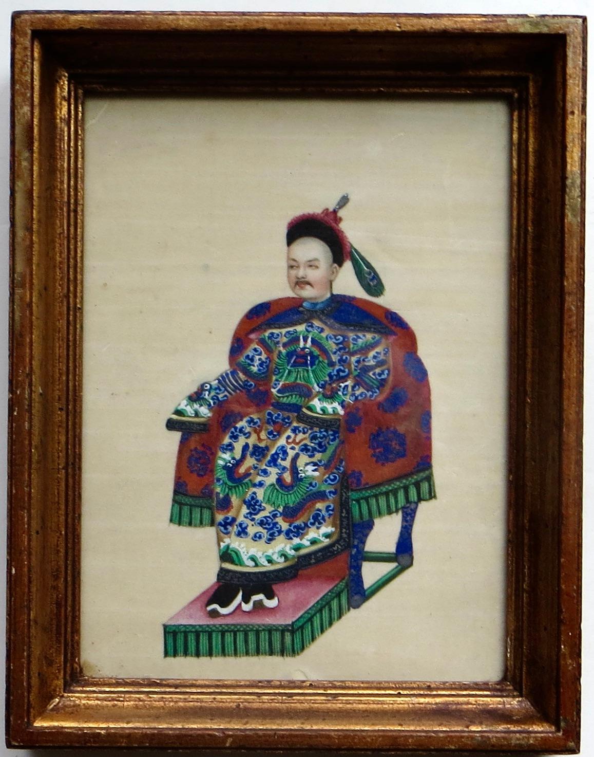 Fabuleuse paire de peintures à l'aquarelle de la dynastie Qing du milieu du XIXe siècle ; sujets attribués à l'empereur Xianfeng et à la consort Qing. L'empereur Xianfeng fut le 8ème empereur qui régna de 1850 à 1861 et il existe des images avec une