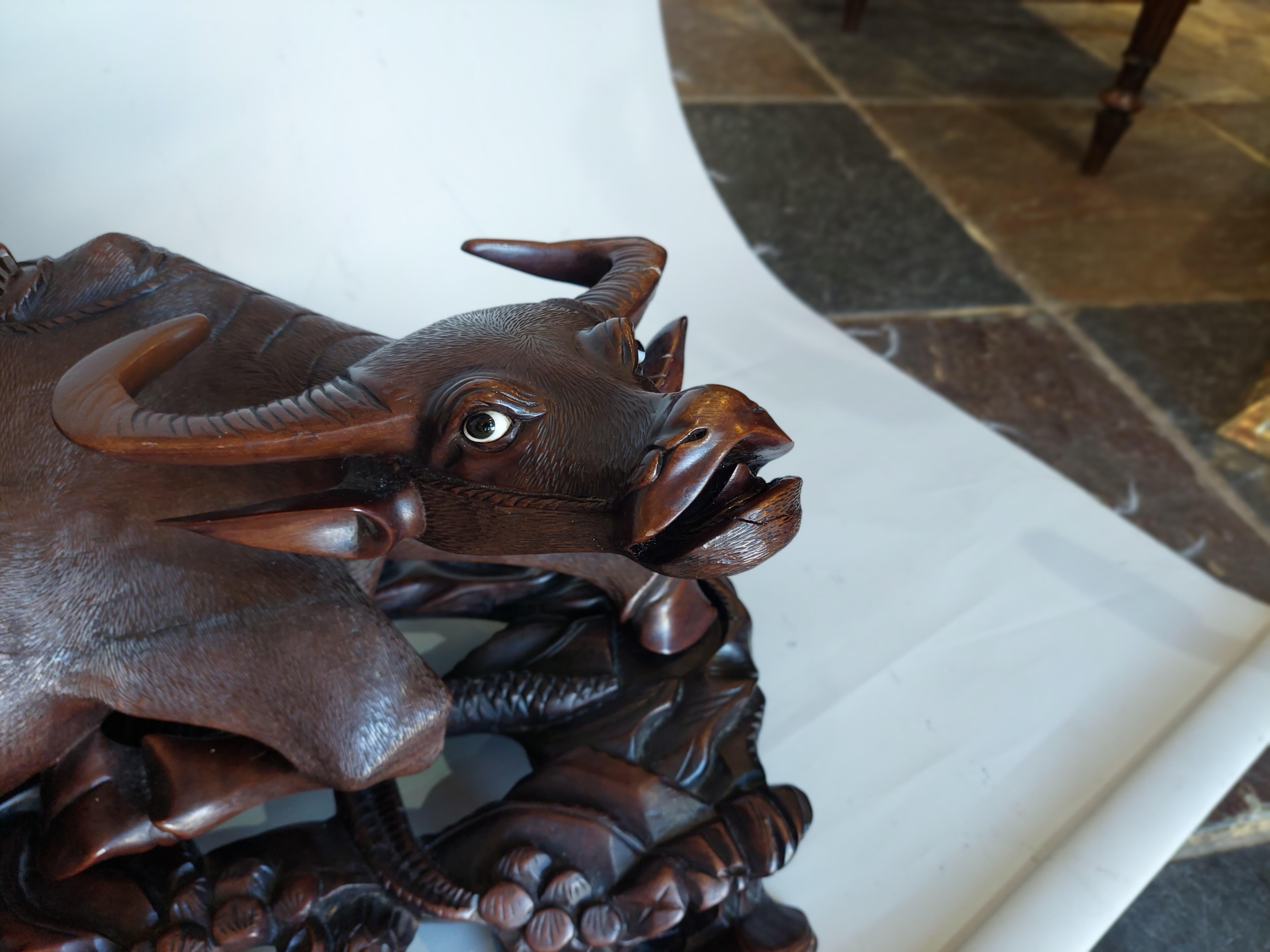 Esportazione cinese Scultura in legno di radice cinese del XIX secolo in vendita