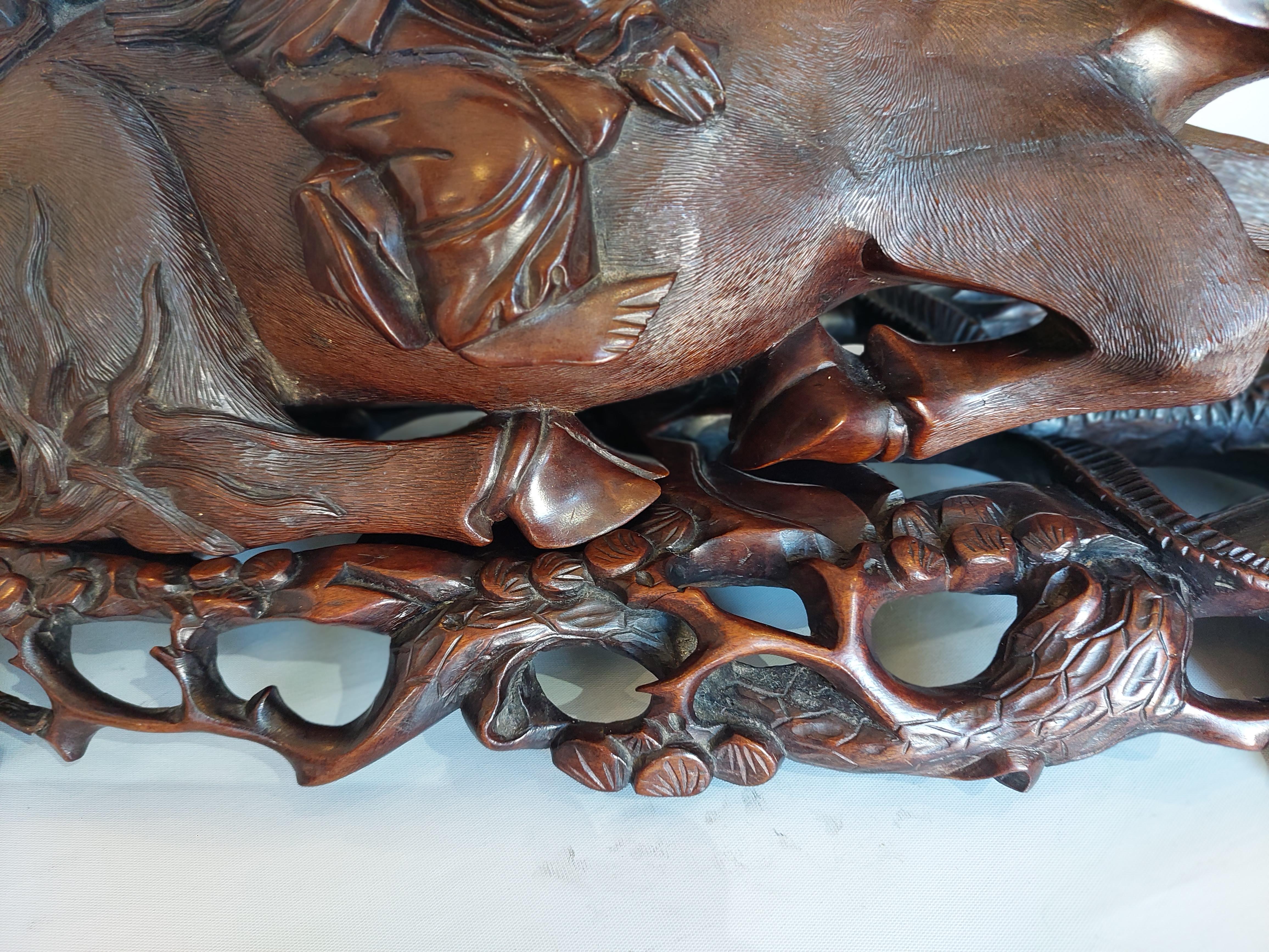 Cinese Scultura in legno di radice cinese del XIX secolo in vendita