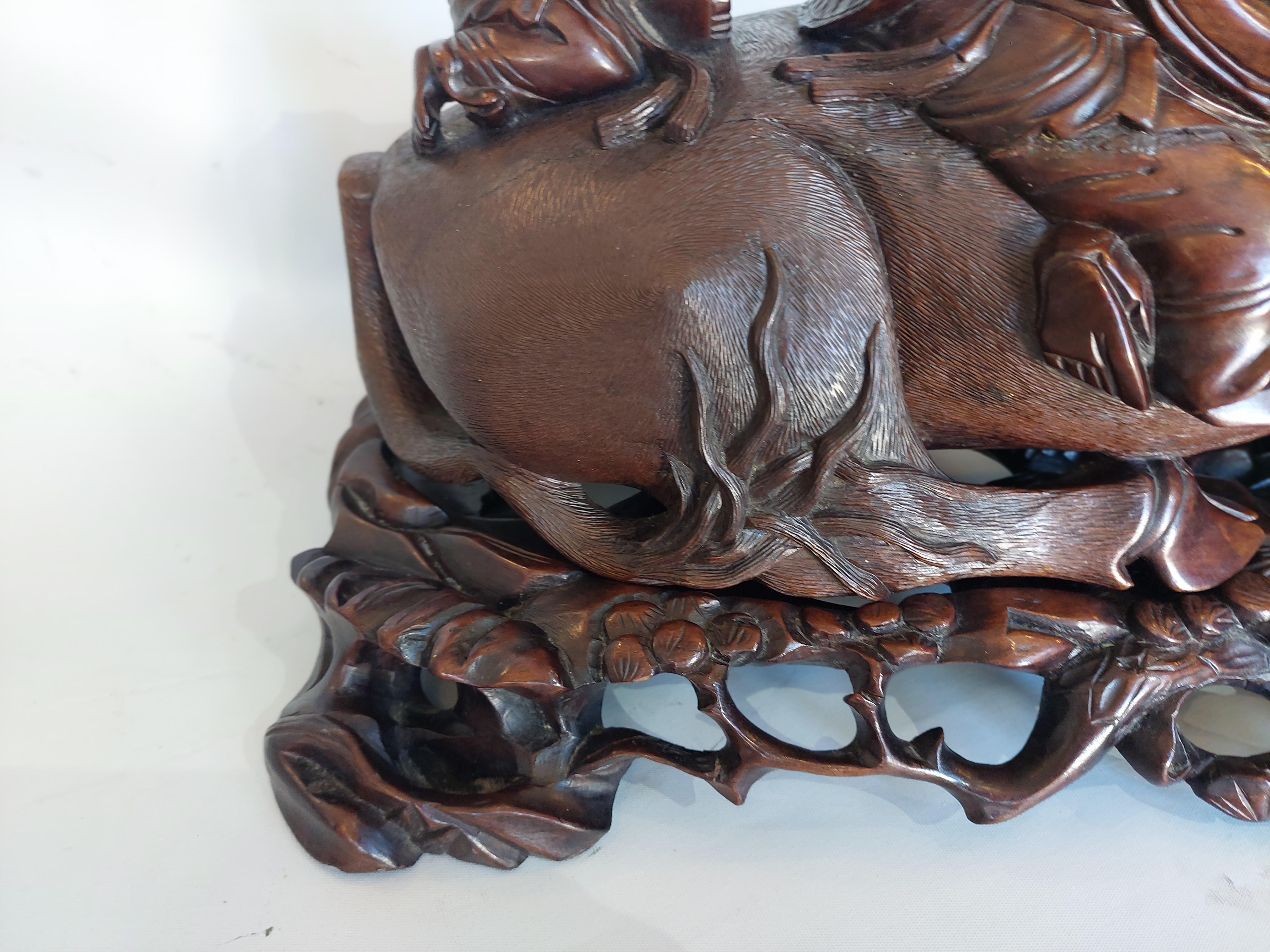 Scultura in legno di radice cinese del XIX secolo In condizioni buone in vendita a Altrincham, GB