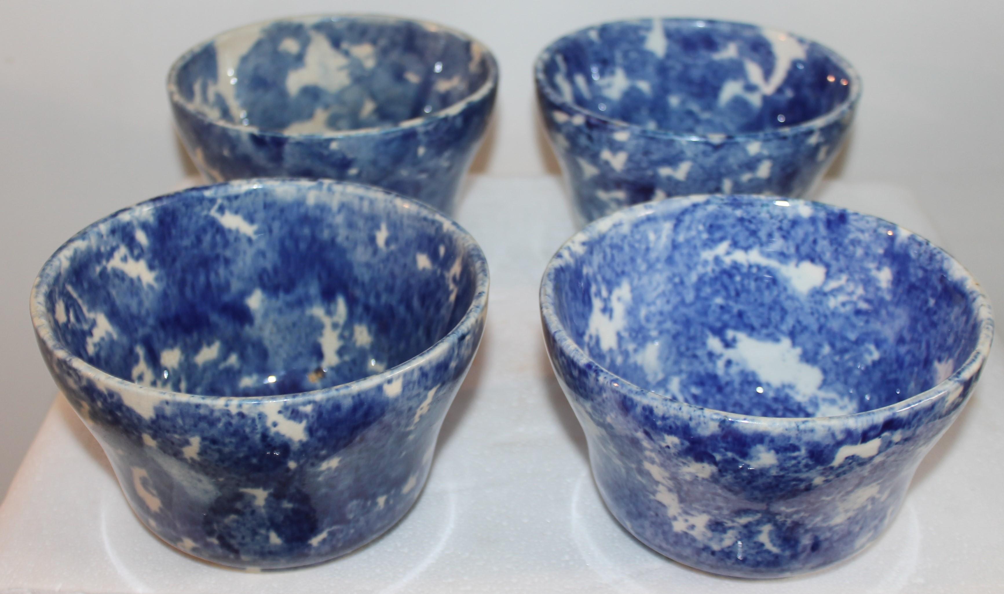 Pottery 19thc Collection of Six Sponge Ware Waste Bowls For Sale