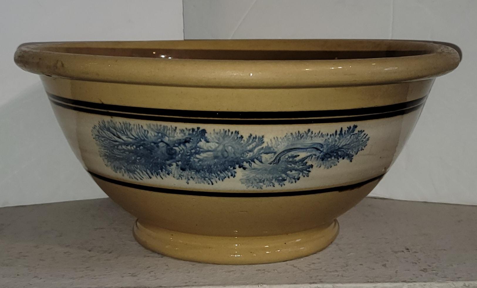 American 19Thc Collection of Three Mocha Yellow Ware Bowls For Sale
