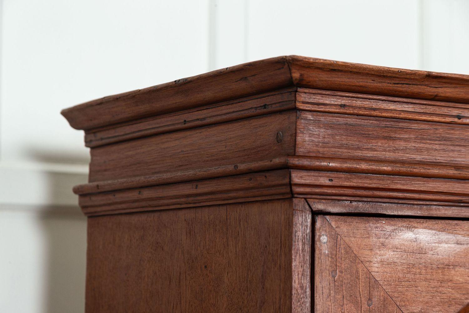 Armoire in teak di Campaigner del XIX secolo in vendita 6