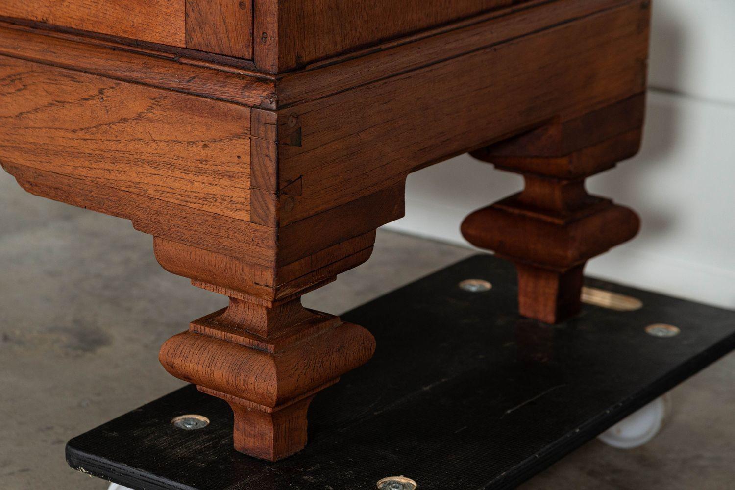 Armoire in teak di Campaigner del XIX secolo in vendita 5