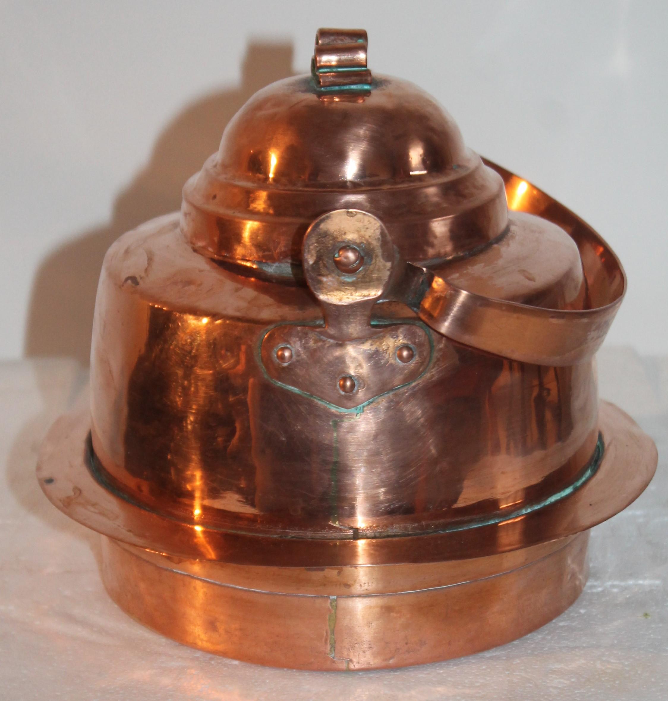 This fine European copper tea kettle is in fine polished condition. It could be used on your stove as well as decorative on a shelf. Signed on handle O.S.THORIN -MARSTRAND -2.