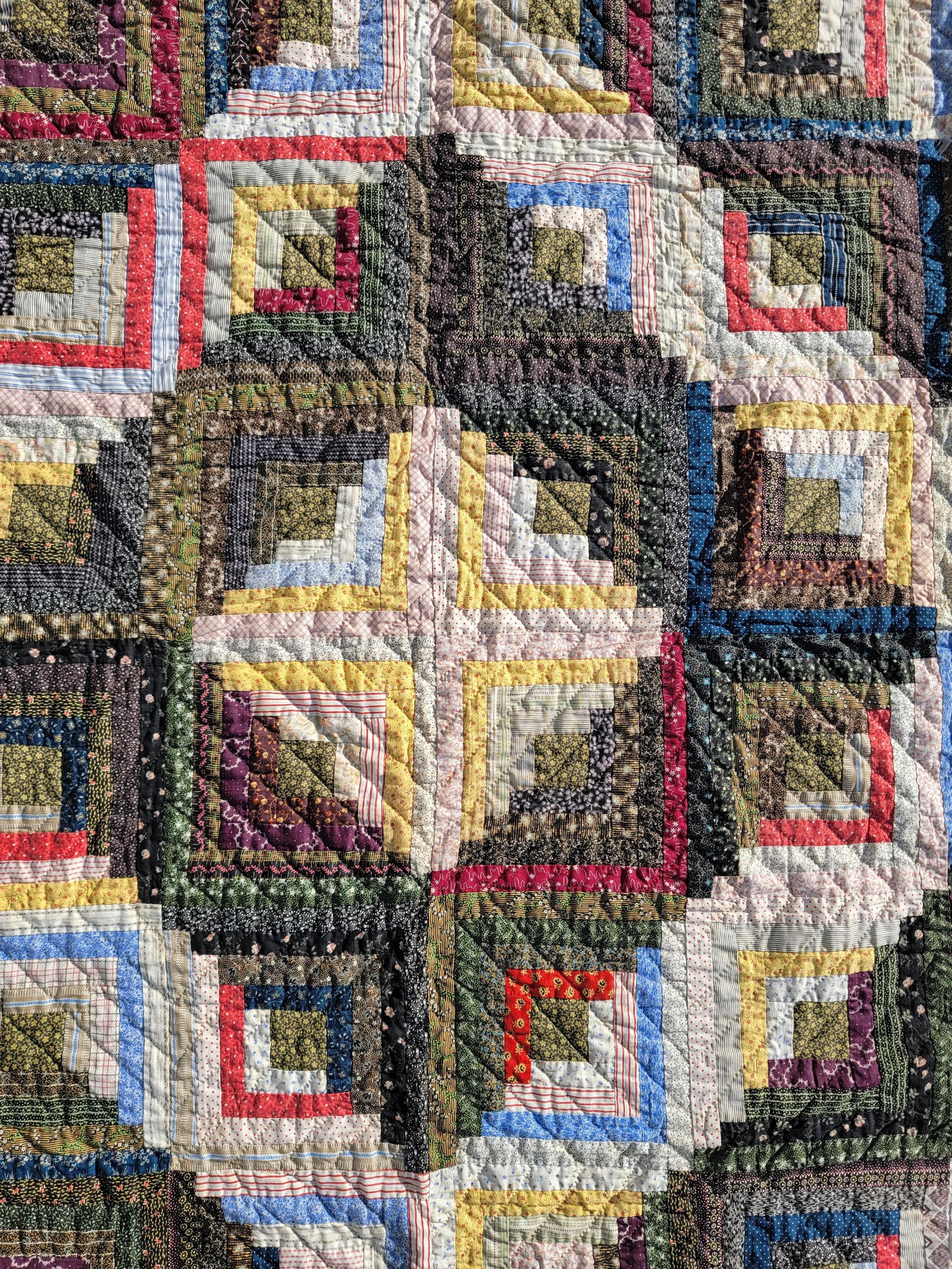19Thc Cotton Log Cabin Quilt From Pennsylvania 1
