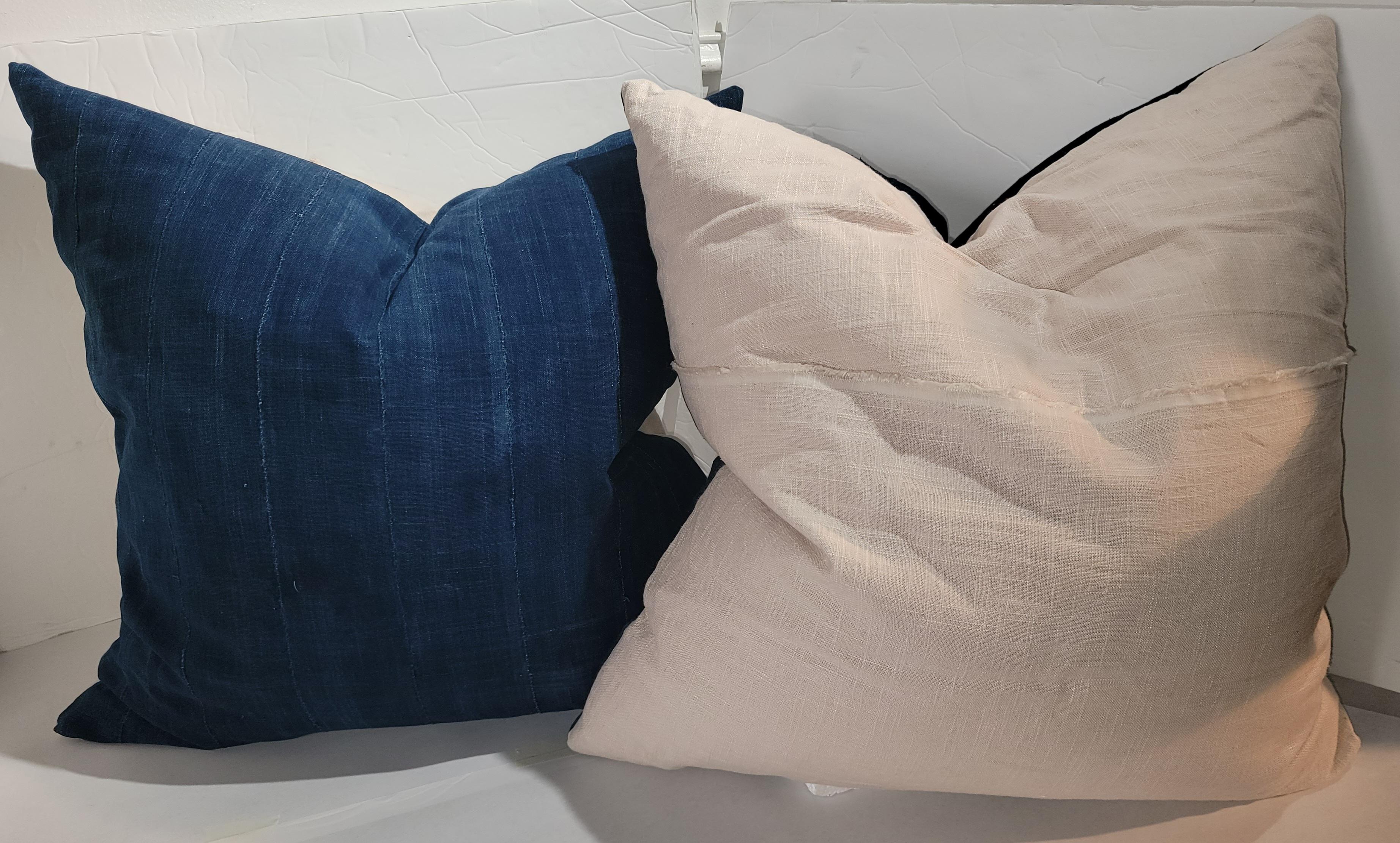 American 19Thc Dark Blue Cotton Linen Fabric Pillows-Pair For Sale