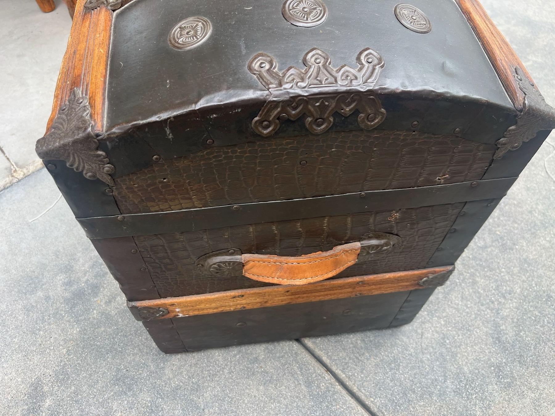 steamer trunk