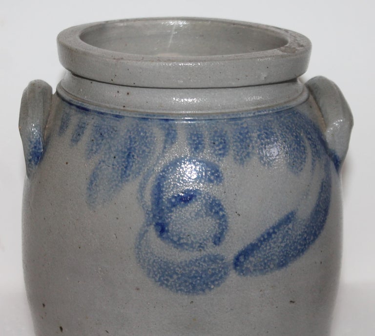 19th Century Decorated Crock From Pennsylvania In Good Condition For Sale In Los Angeles, CA