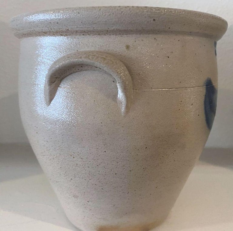 Hand-Crafted 19th Century Decorated Salt Glaze Crock from Pittston, Pennsylvania For Sale
