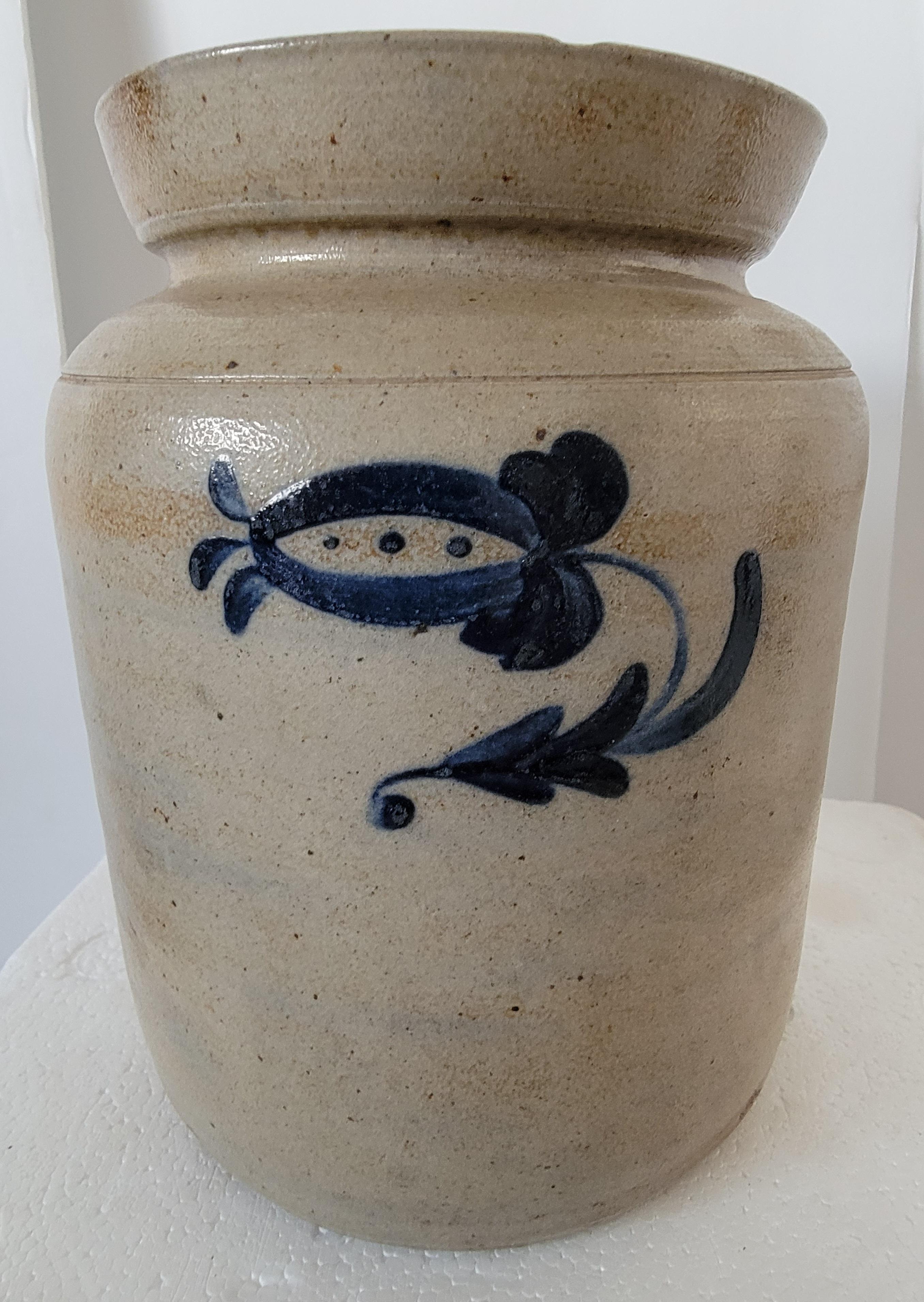 American 19Thc Decorated Stone Ware Crock W/ Lid For Sale