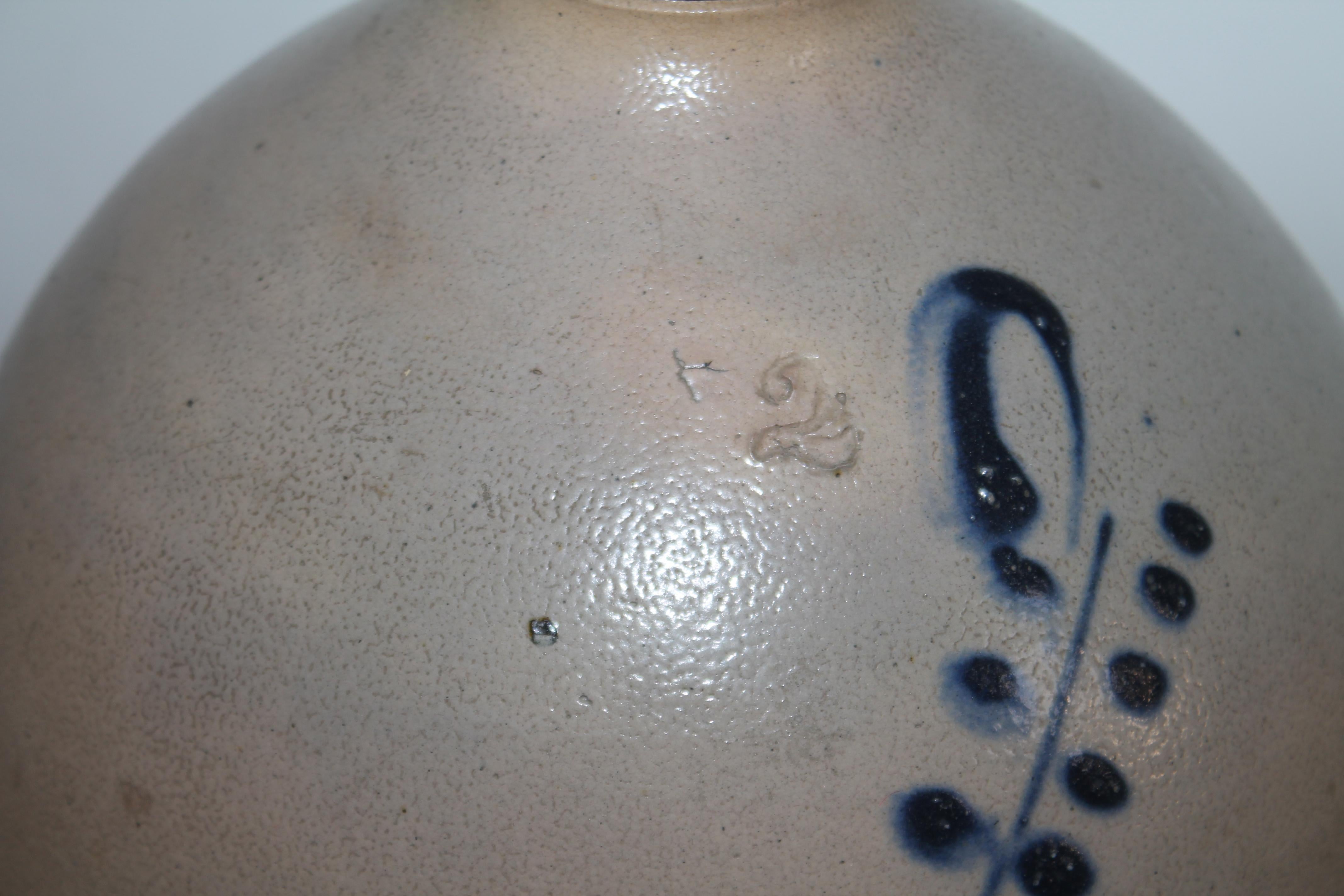 19thc Decorated Stoneware Jug In Good Condition For Sale In Los Angeles, CA