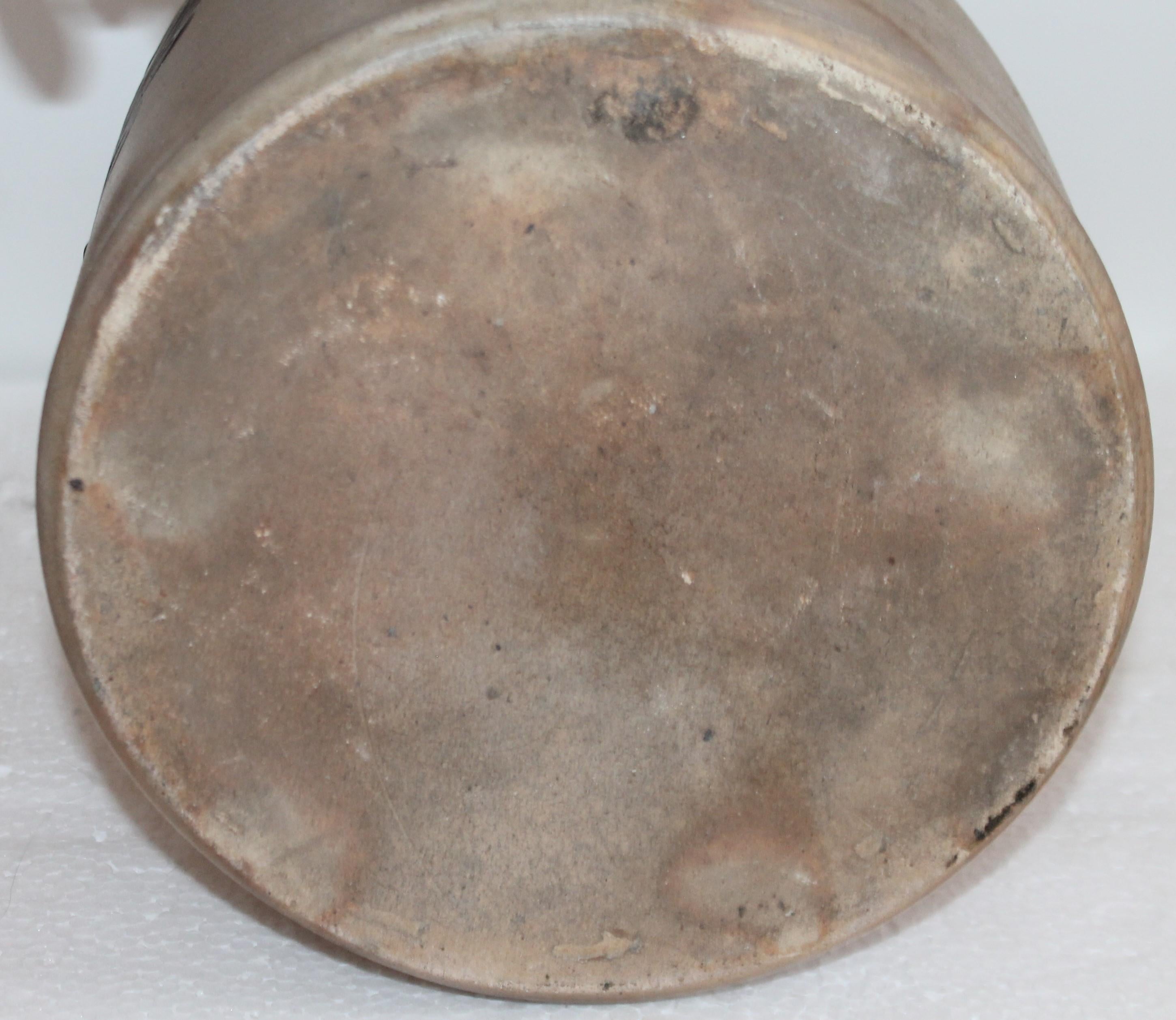 Dekorierter Steingutkrug aus Keene, New Hampshire, 19. Jahrhundert im Angebot 1
