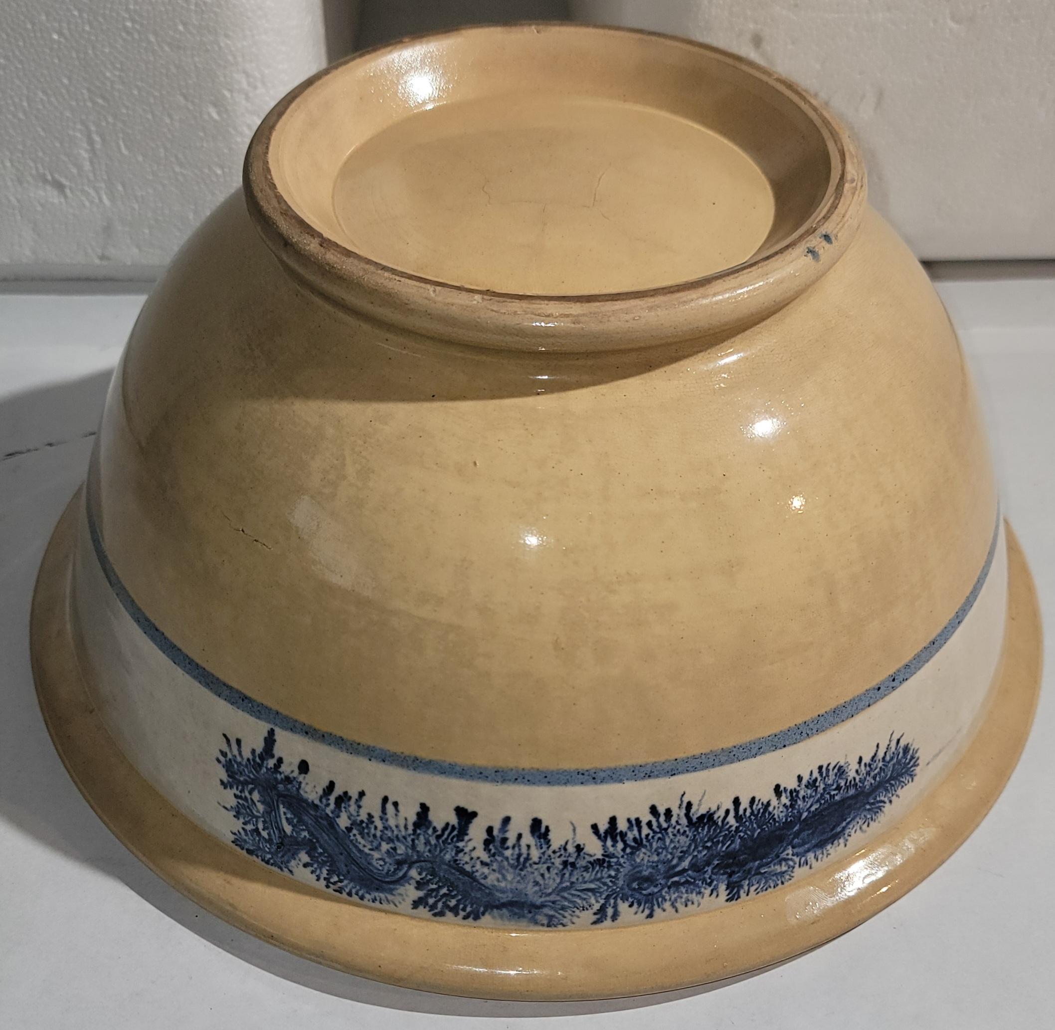 Ciotole decorative Yellowware del XIX secolo in vendita 6