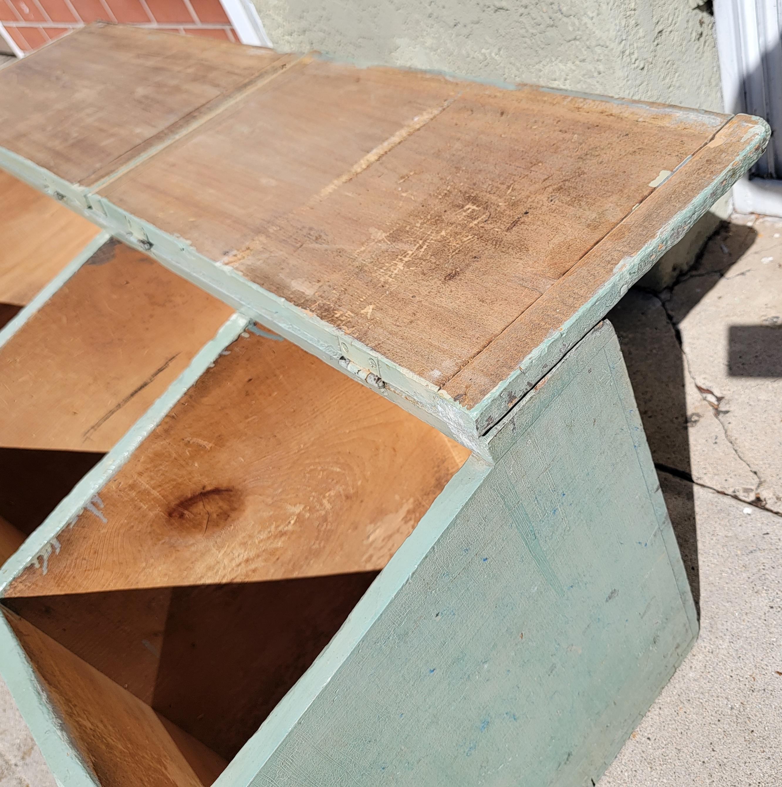 American 19thc Double Lidded Feed bin For Sale