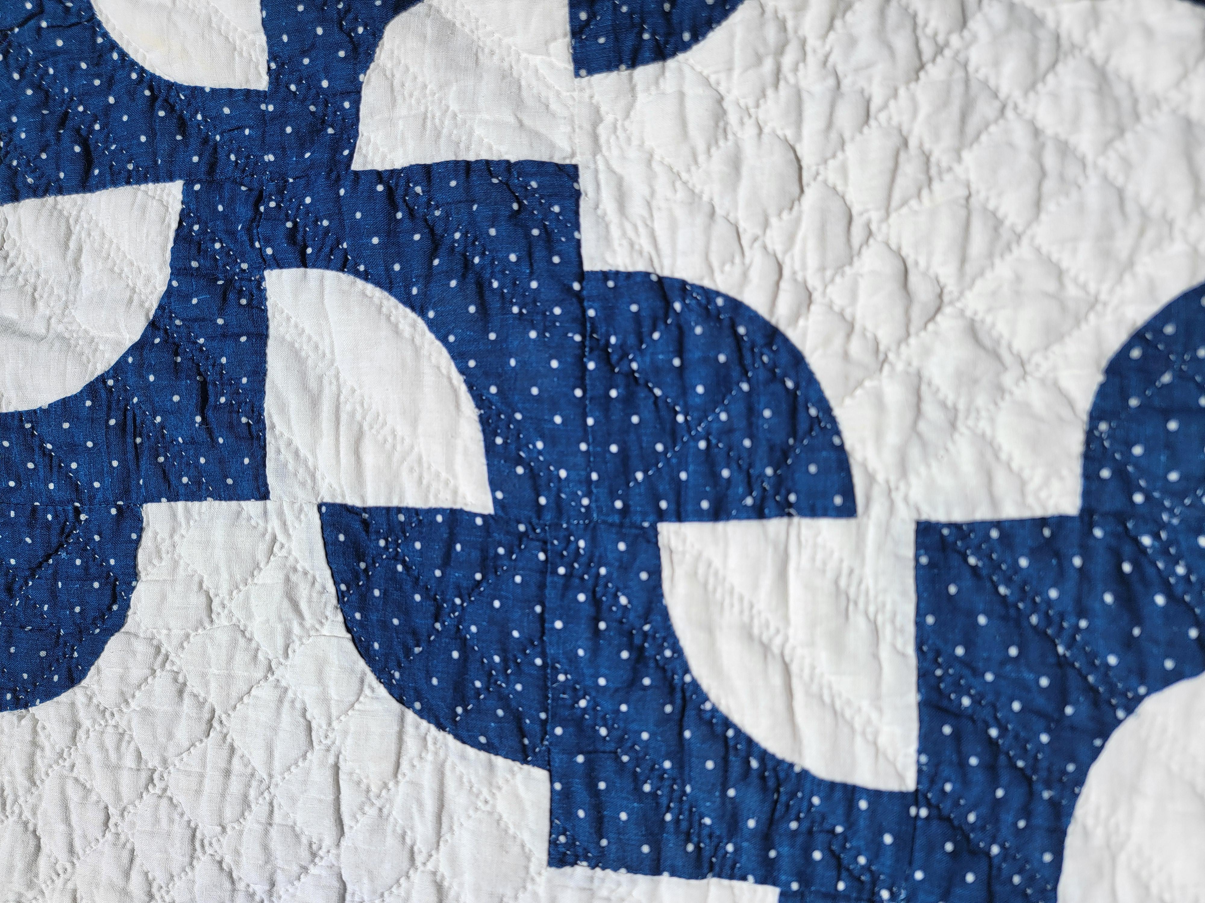 Quilt bleu et blanc du chemin des ivrognes du 19e siècle Bon état - En vente à Los Angeles, CA