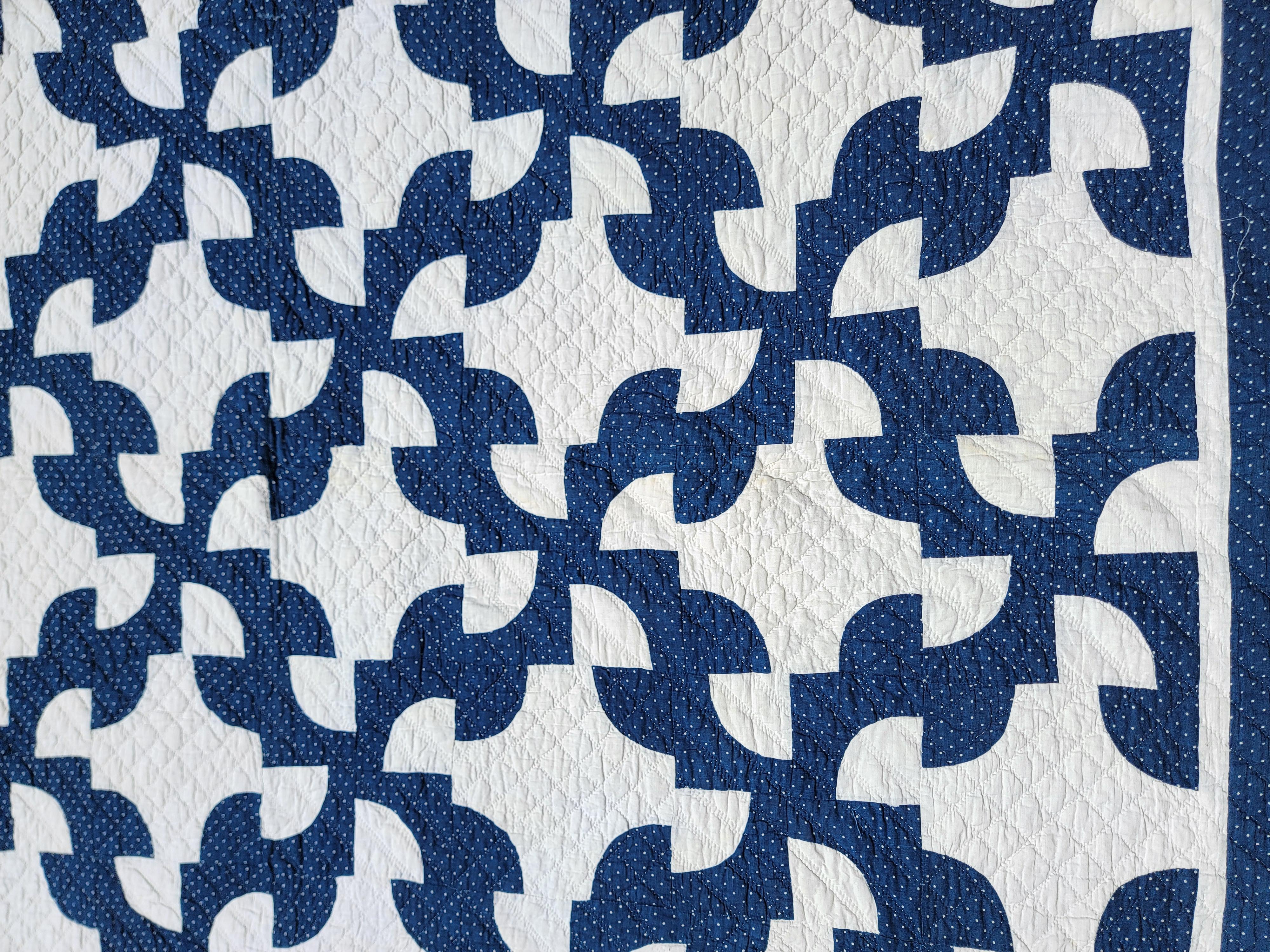 XIXe siècle Quilt bleu et blanc du chemin des ivrognes du 19e siècle en vente