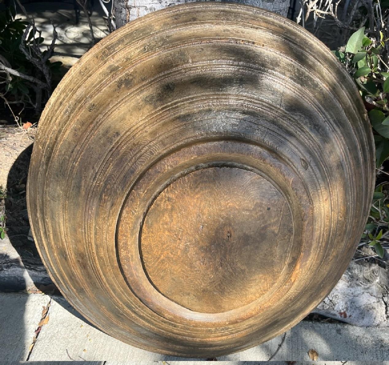 19Thc Early Large Hand Carved Bowl In Good Condition For Sale In Los Angeles, CA