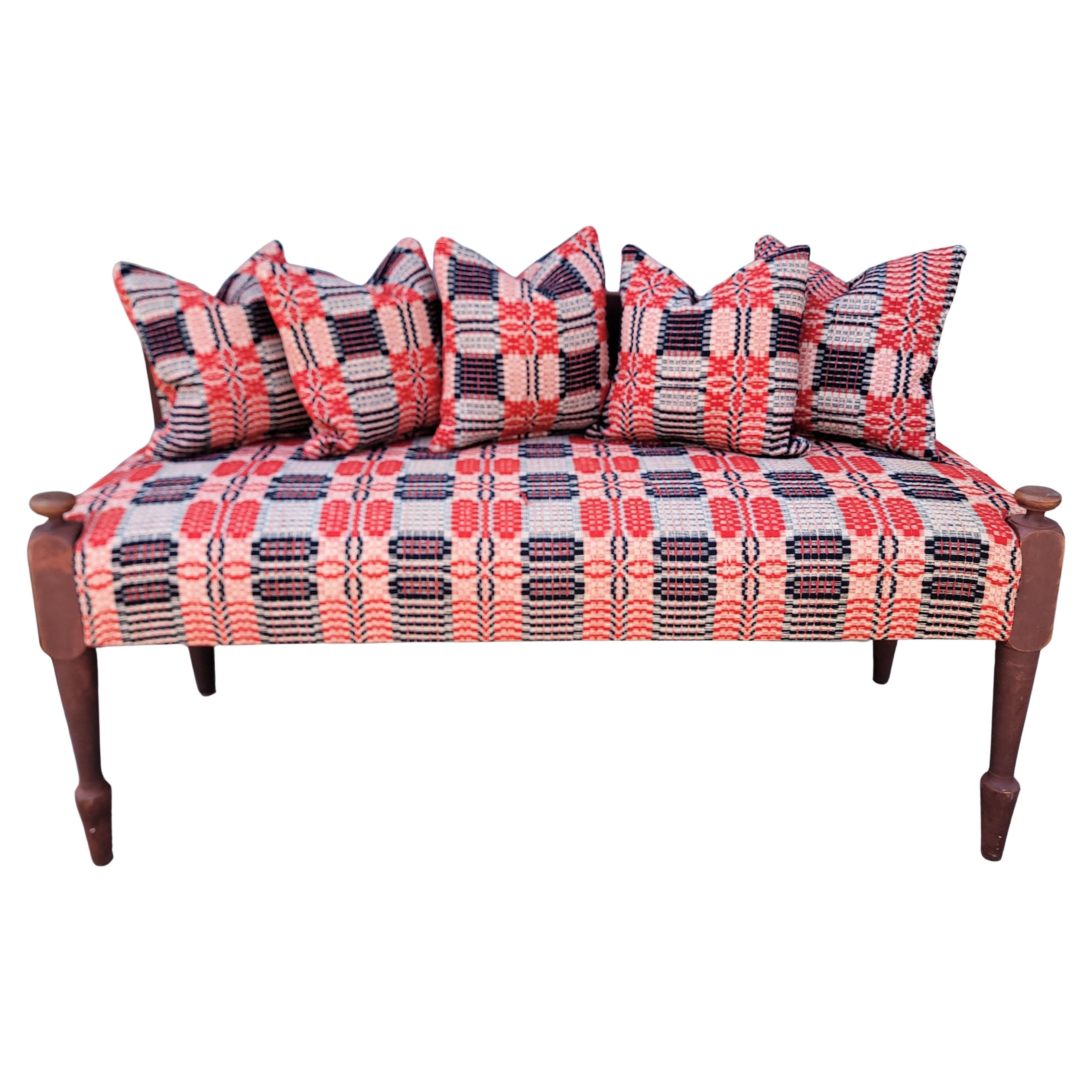 Canapé / lit de jour 19èmec Early Original Red Painted Settee / Day Bed en vente
