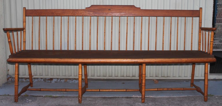 19th C Early Windsor Settee from New England For Sale 6