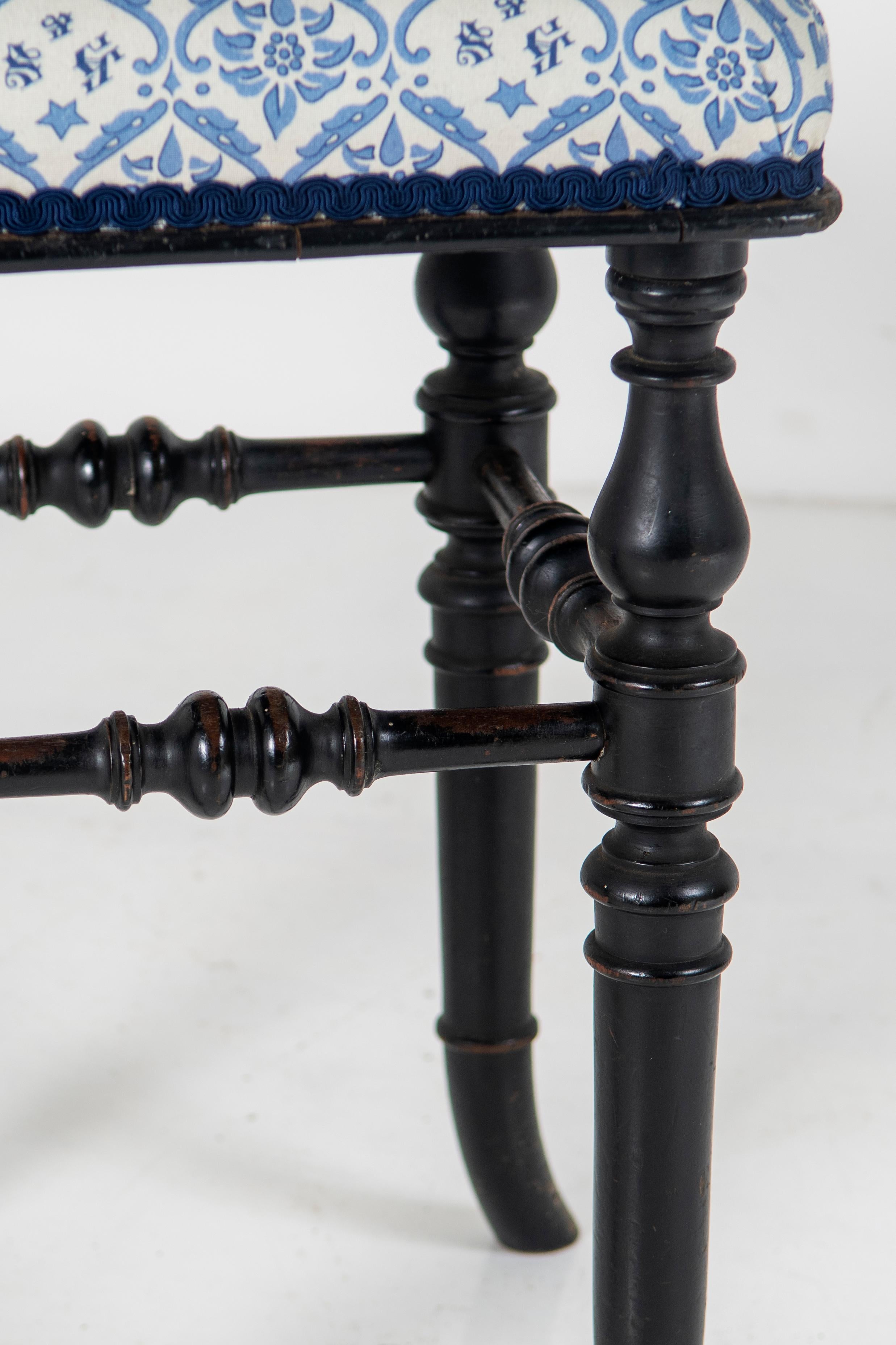 19thc Ebonised Piano Stool by Henry Brooks & Co London W/Howard & Son Upholstery For Sale 4