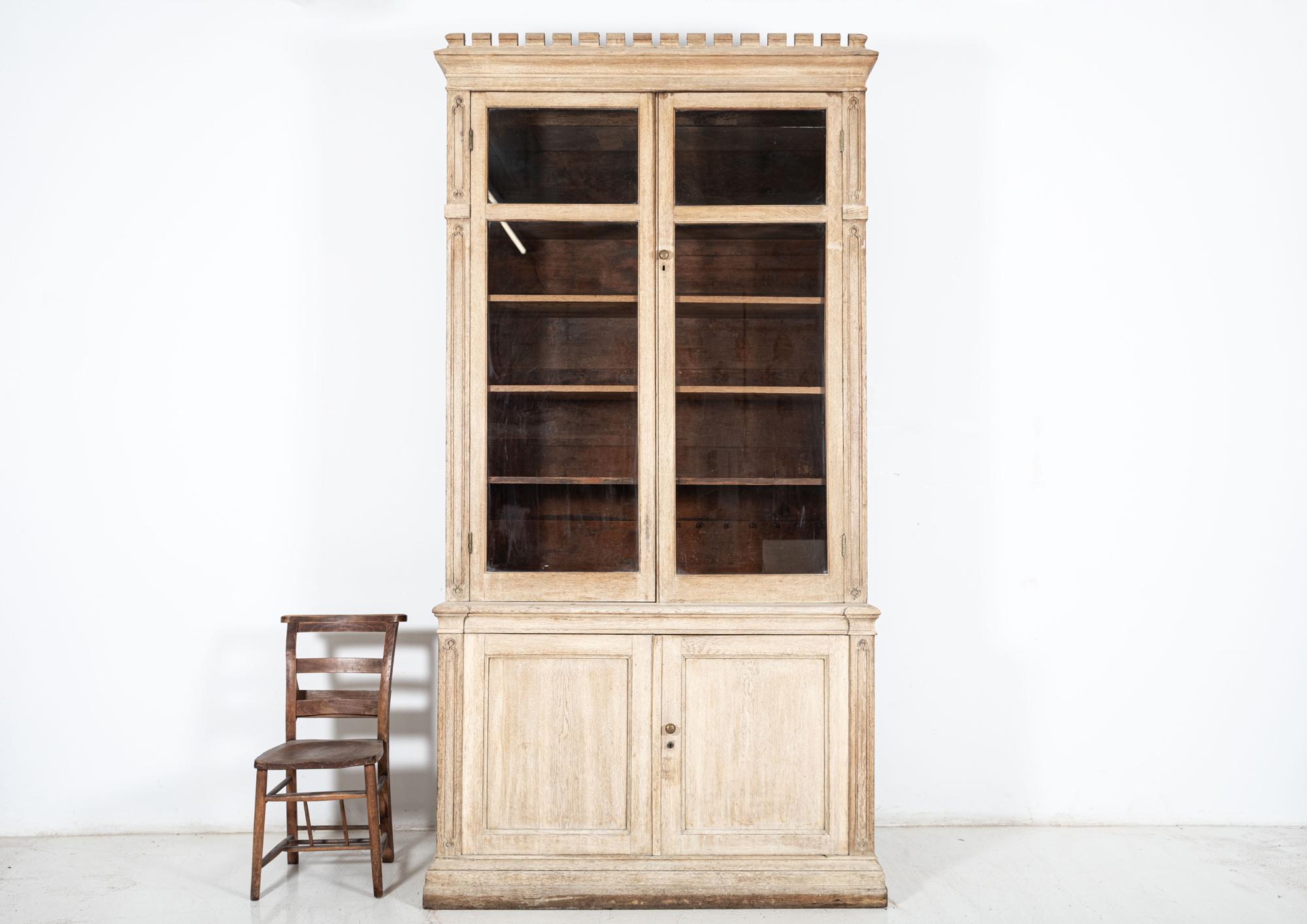 19thC English Bleached Oak Glazed Housekeepers Cabinet In Good Condition In Staffordshire, GB