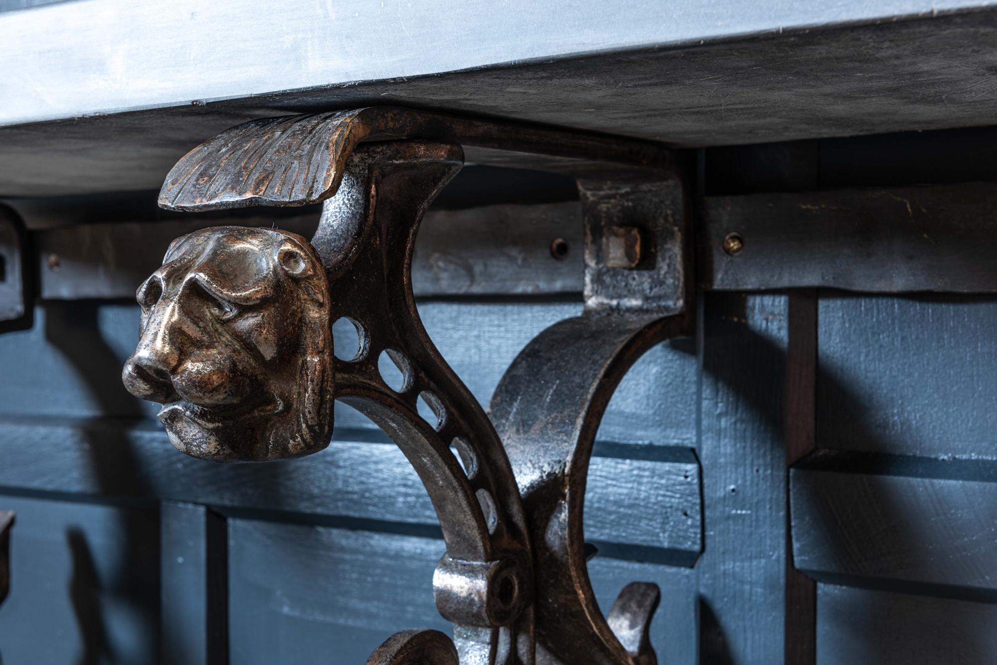 19th Century English Coalbrookdale Cast Iron Lion Console Table 8
