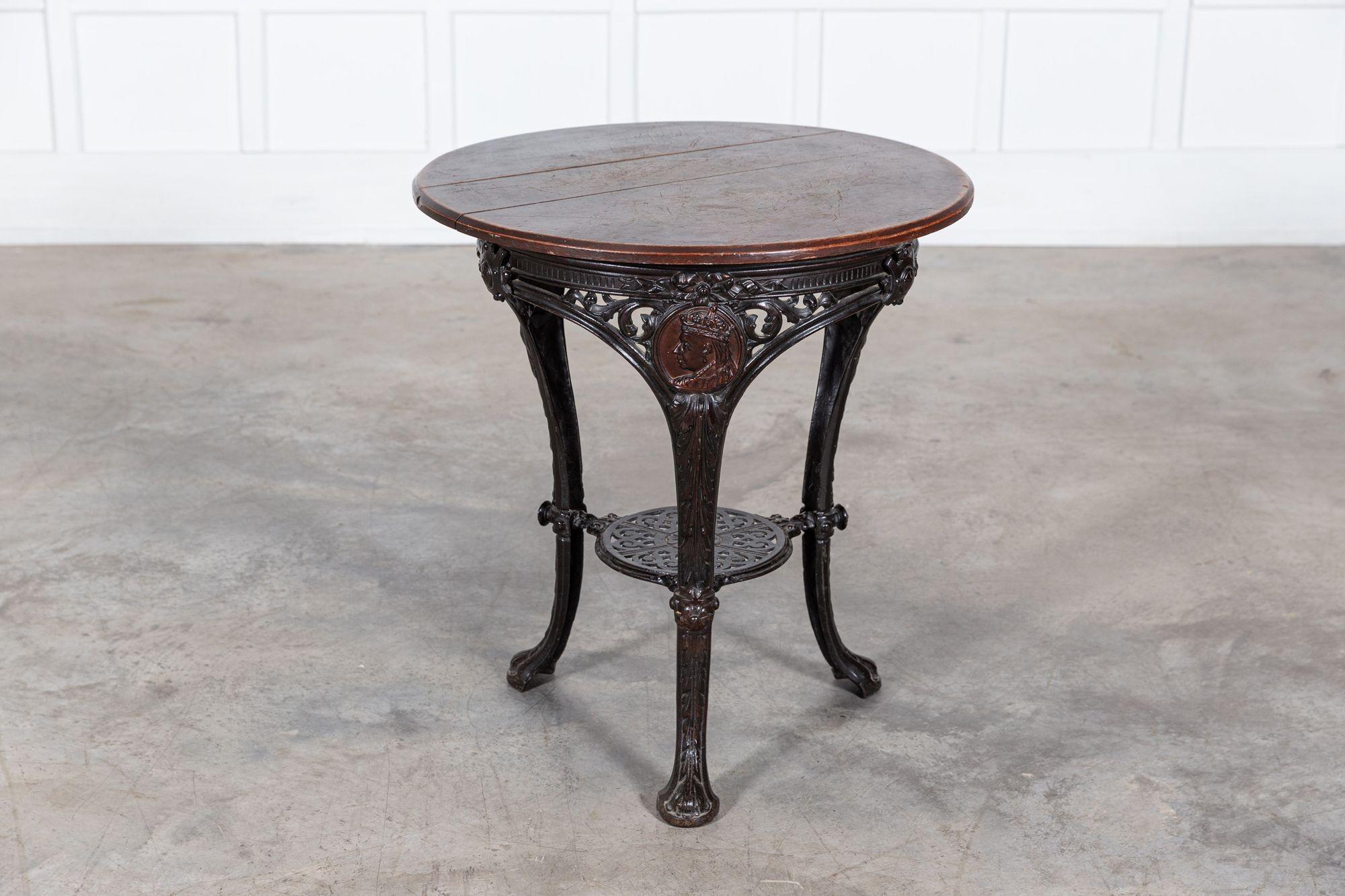 19thC English Coalbrookdale Iron & Mahogany Tavern Table In Good Condition For Sale In Staffordshire, GB