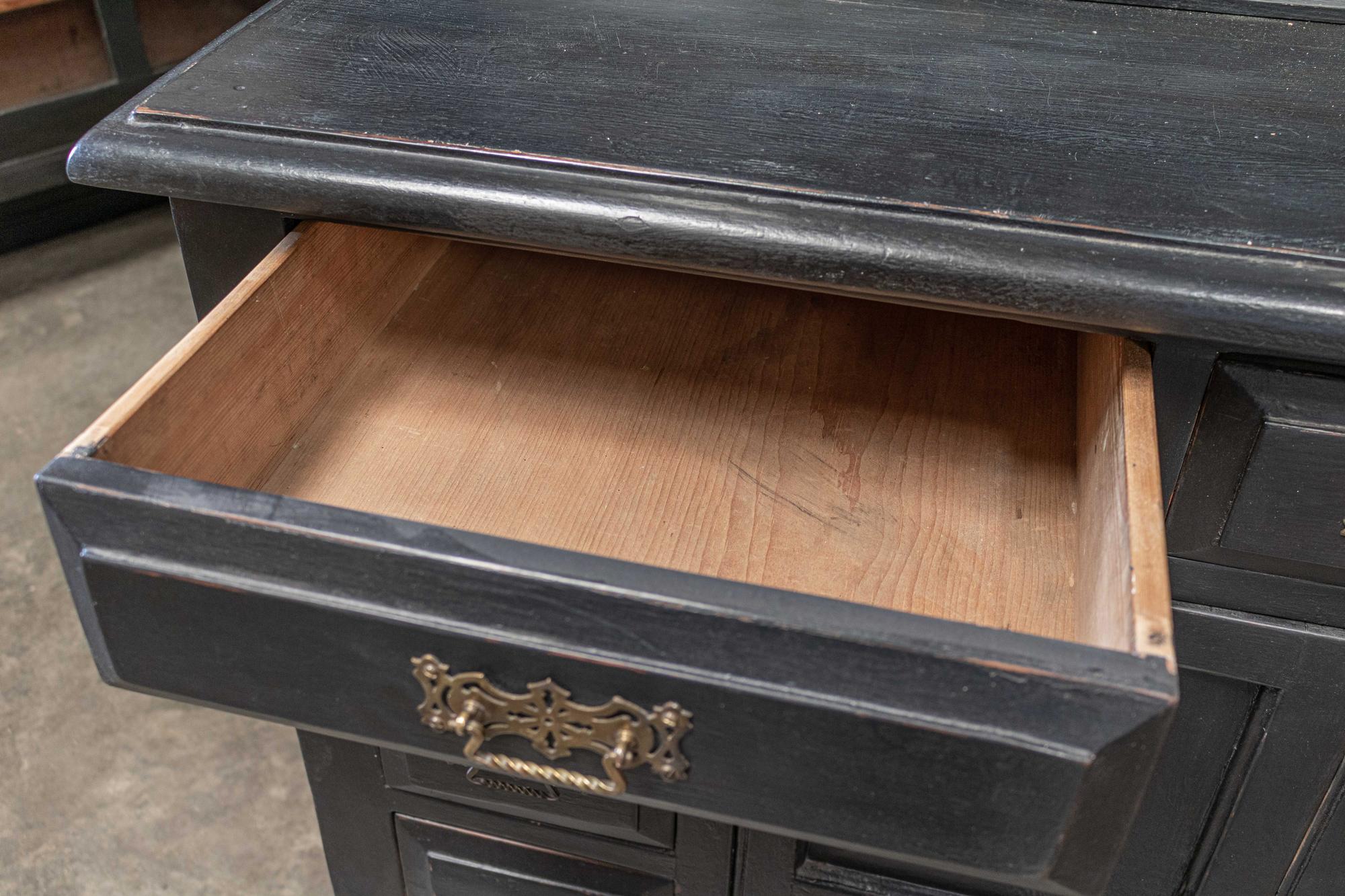 Bibliothèque, vitrine ou commode anglaise du 19ème siècle en ébène émaillé Astral 6