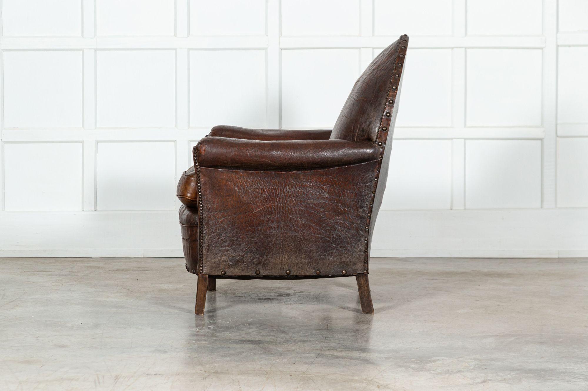 19th Century English Gothic Leather Armchair For Sale 1