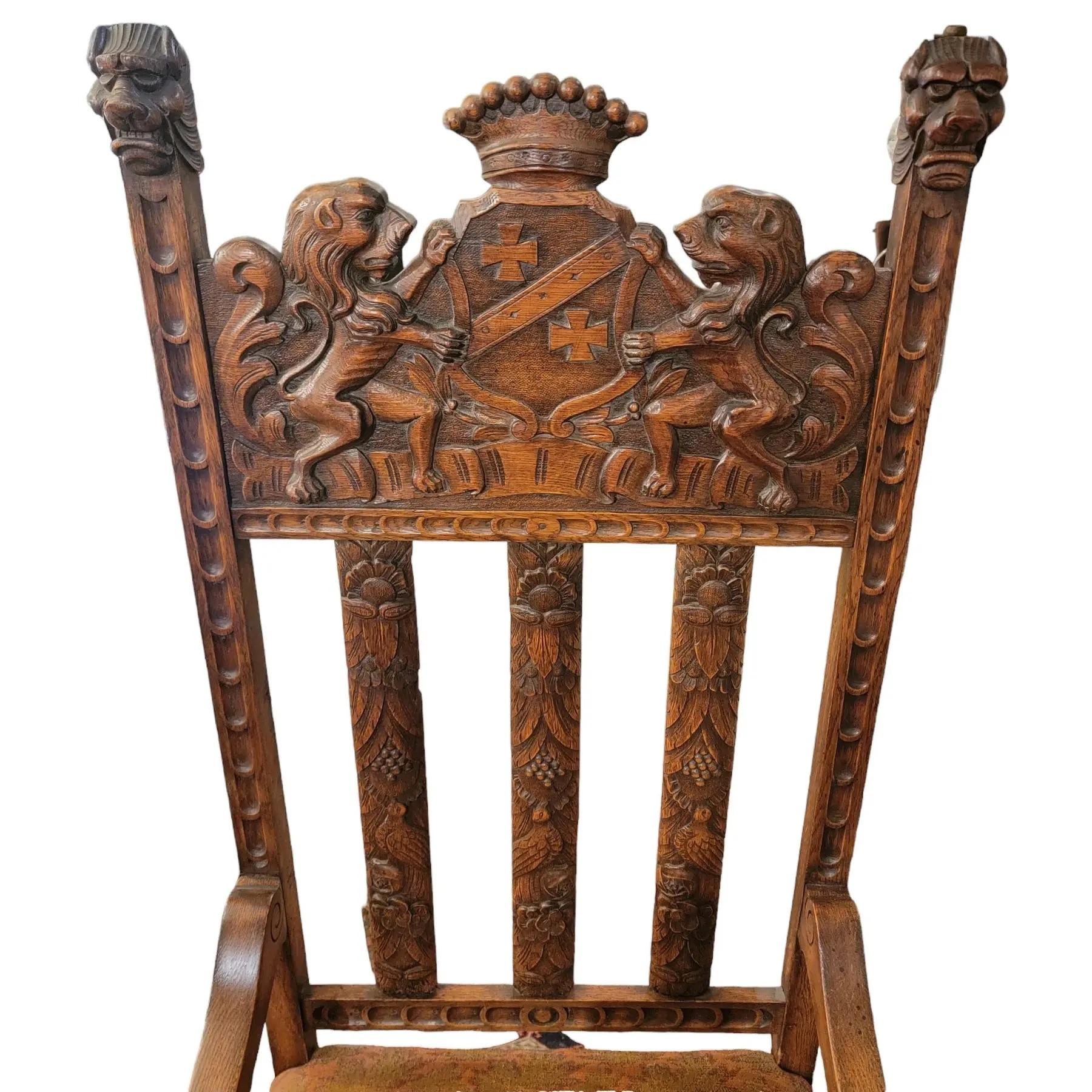 19thc English Hand Carved Wooden Kings Chair In Good Condition For Sale In Pasadena, CA