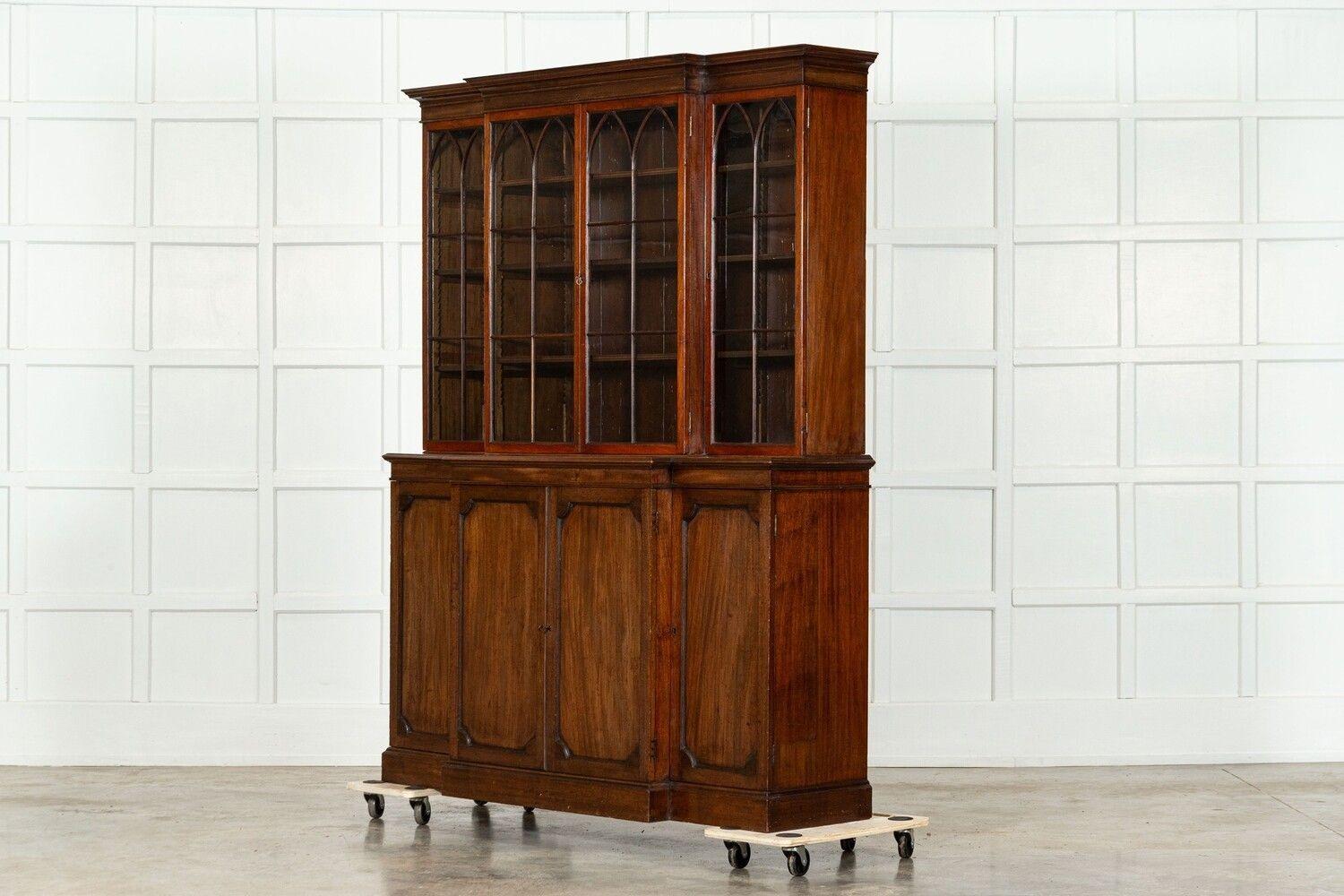 19thC English Mahogany Arched Glazed Bookcase Cabinet For Sale 1